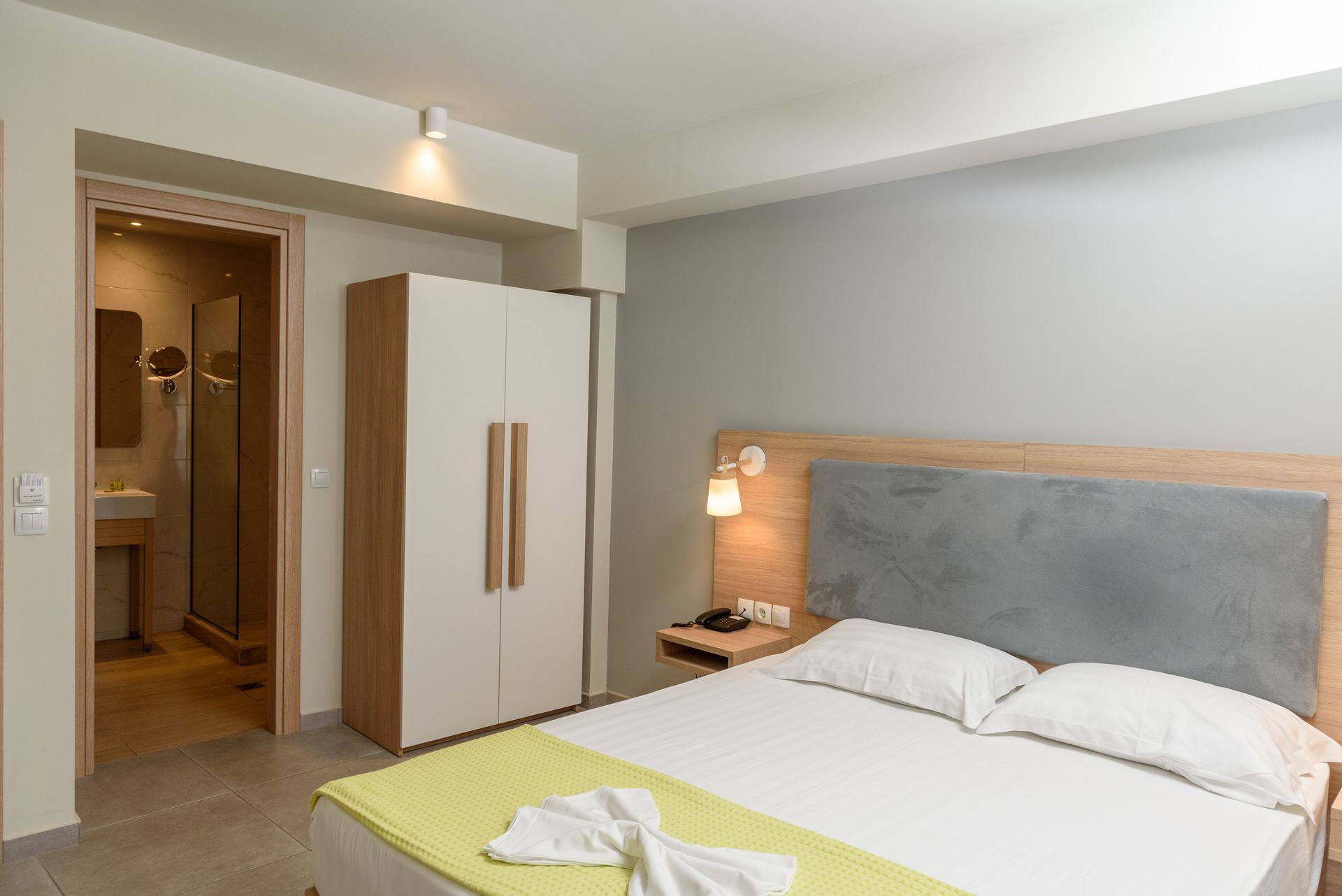 Premium Single Room
