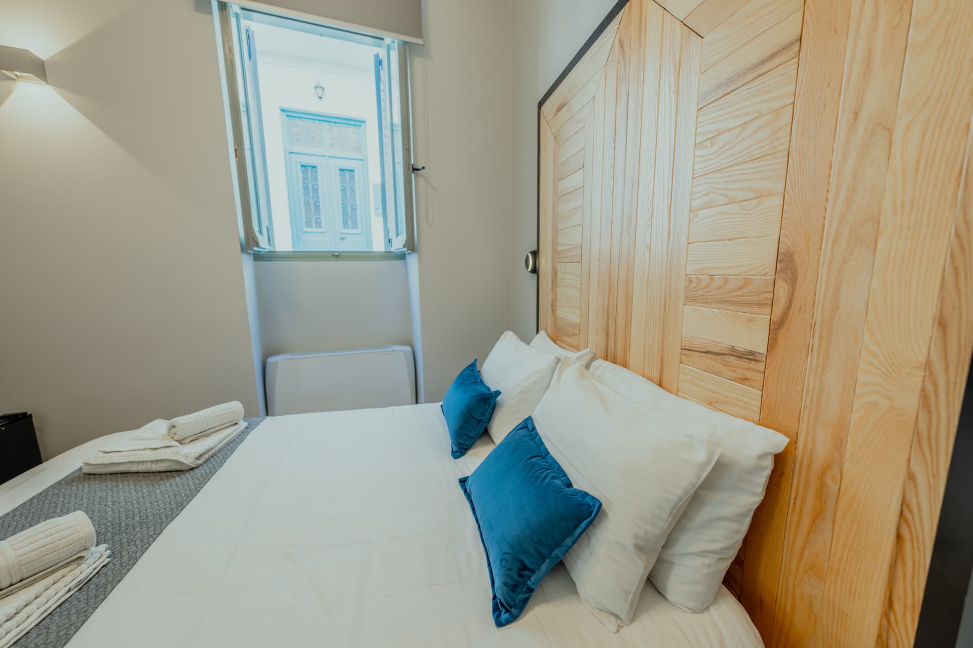 Classic Room (No. 1)