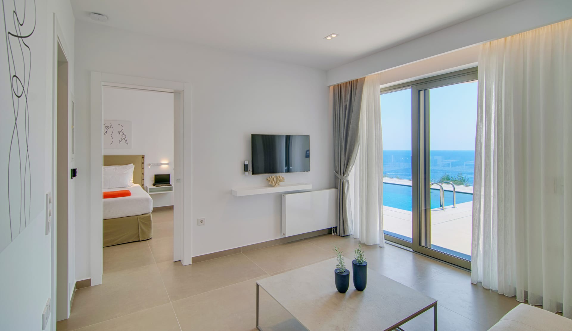 Deluxe Suite with Sea View