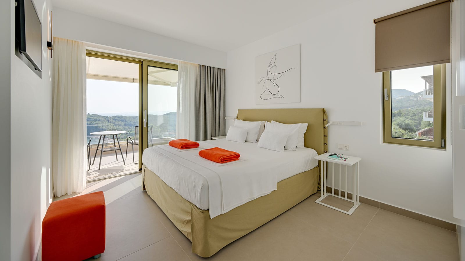 Deluxe Suite with private balcony