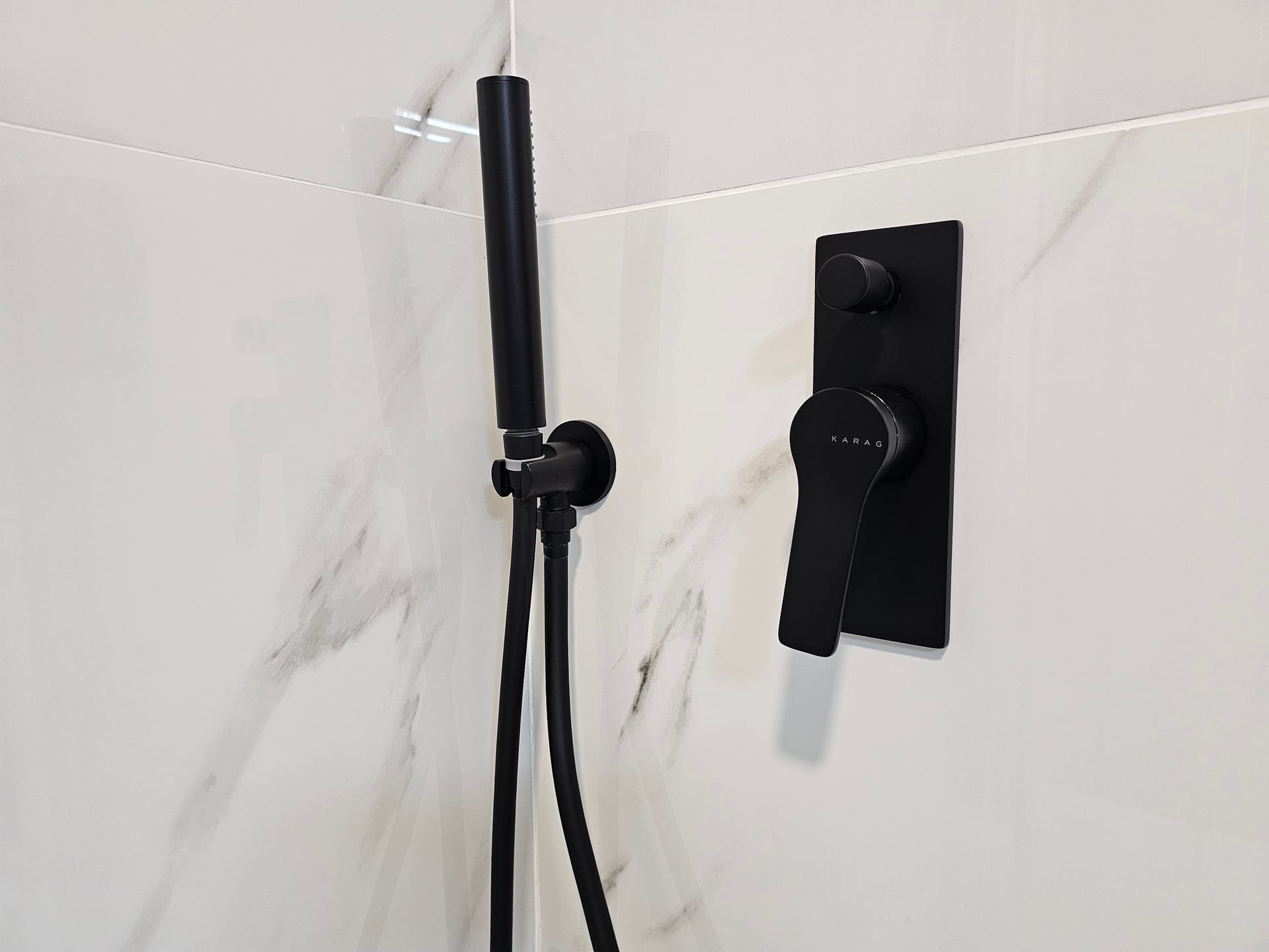 Supreme Room (No. 3)