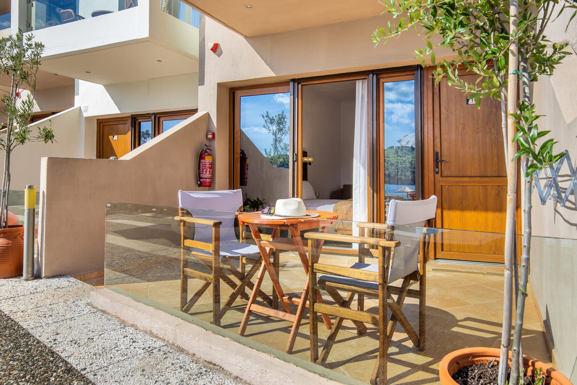 Double Room Ground Floor Sea View  (13-15m²)