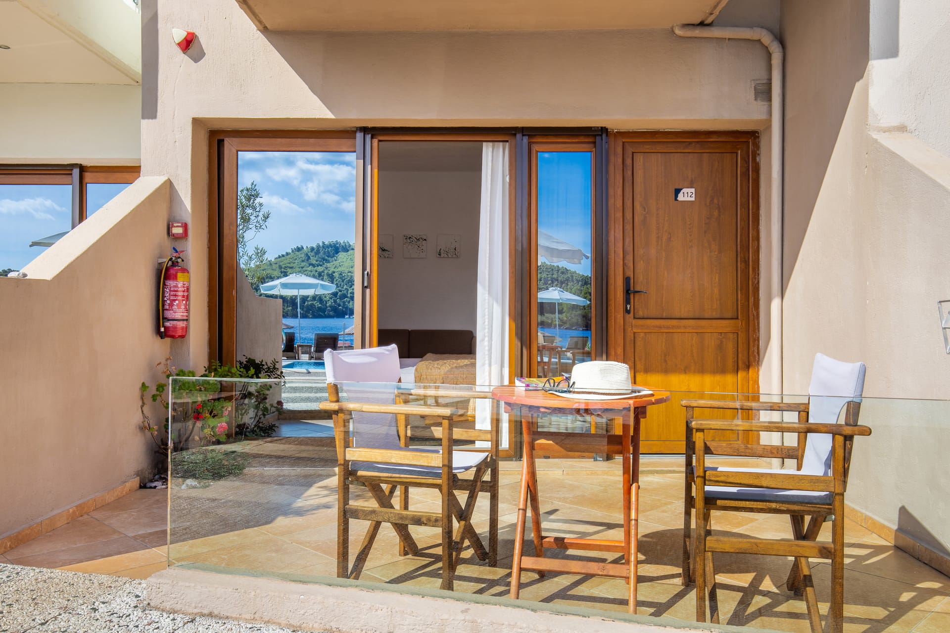 Double Room Ground Floor Sea View (13-15m²)