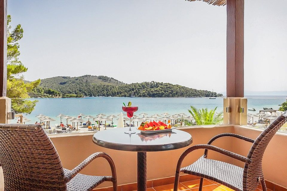 Double Room Upper Floor Sea View (12-14m²)