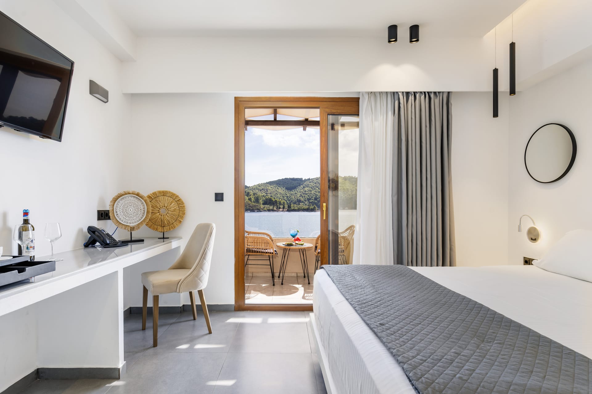Superior Sea & Sky View Double Room (15m²)(Delivered 2024)