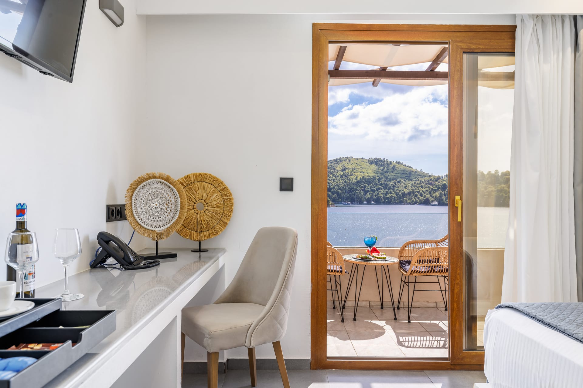Superior Sea & Sky View Double Room (15m²)(Delivered 2024)