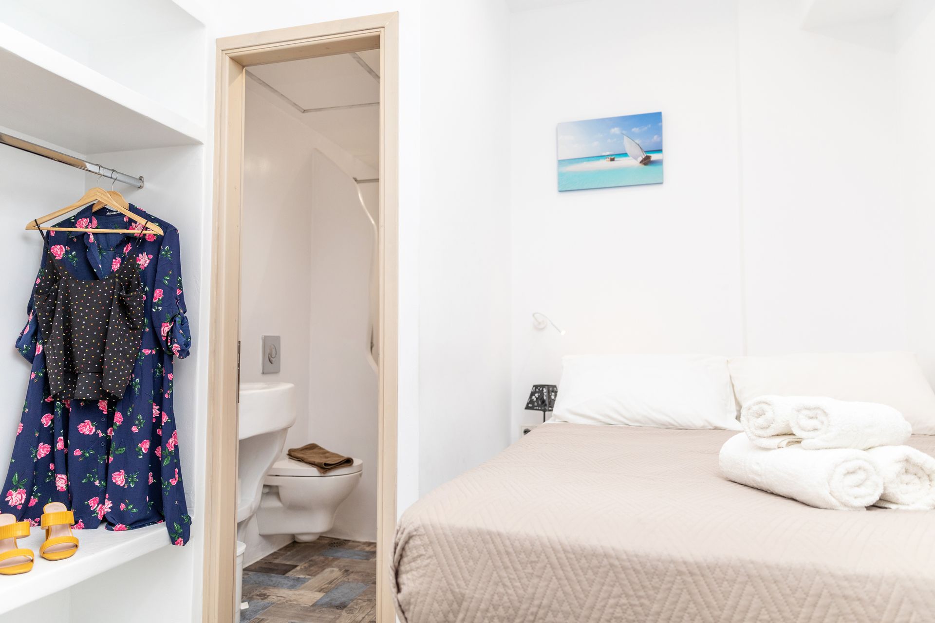 Depis luxury suites/ superior triple