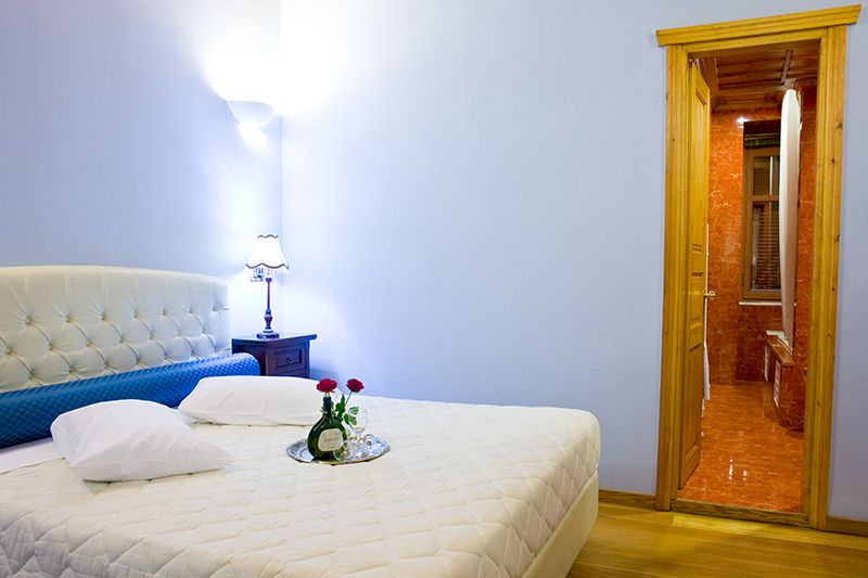 Deluxe Double Suite