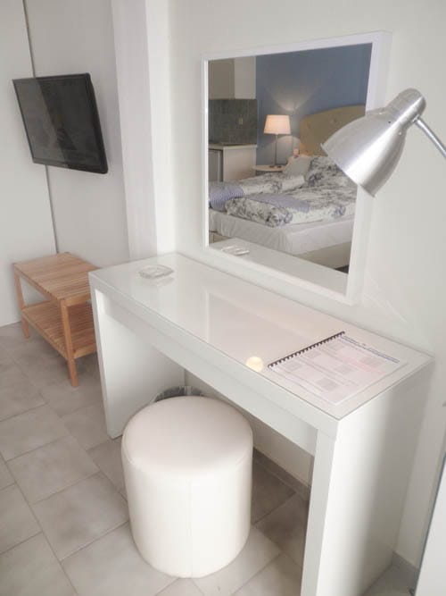 Studio with Side Sea View (2 Adults)