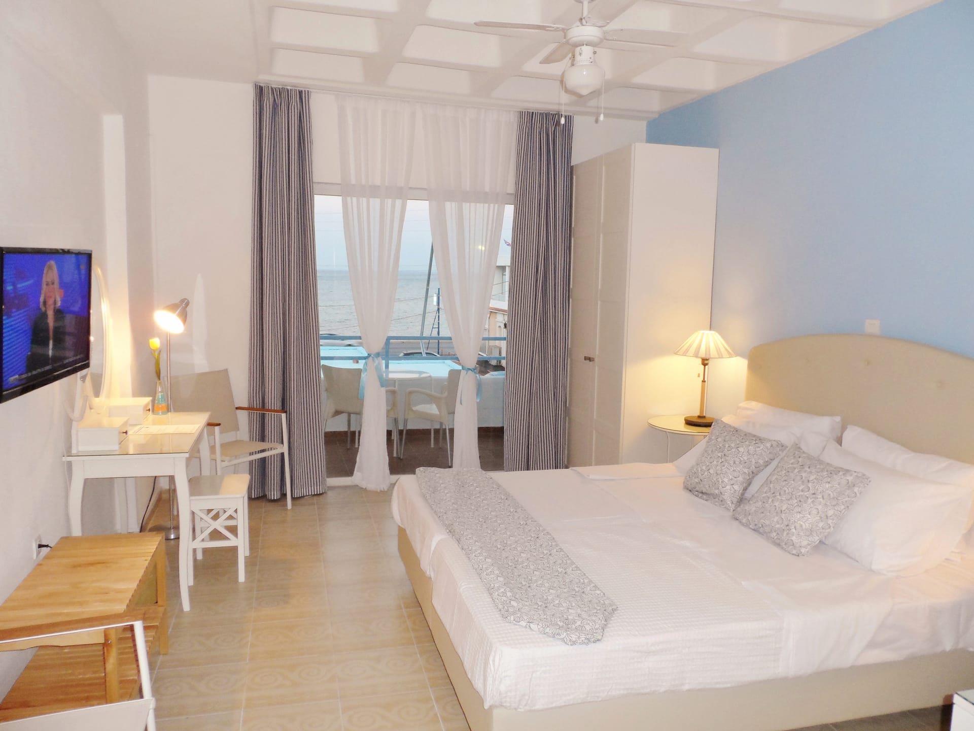 Studio with Seaview (2 Adults)