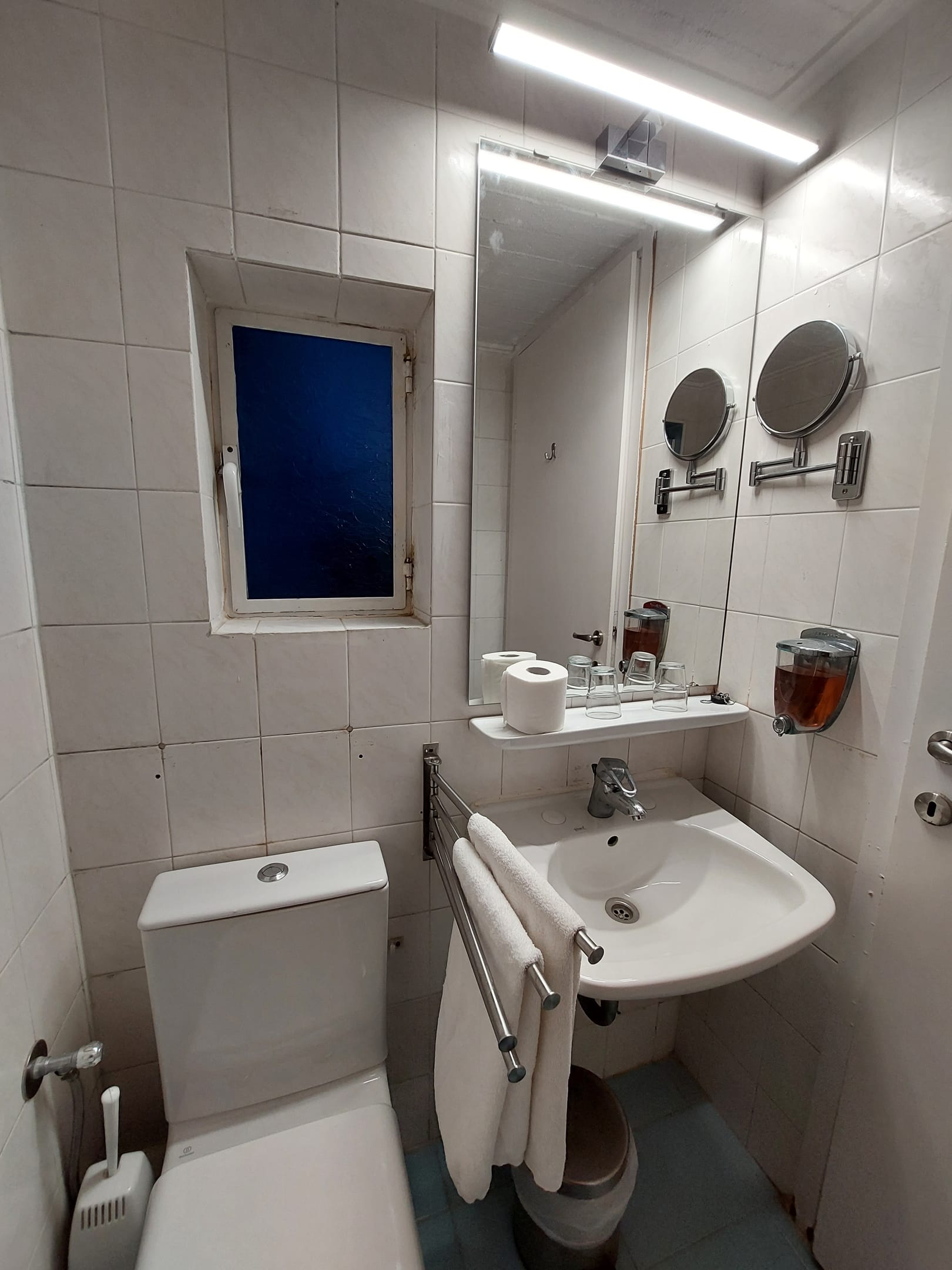 Studio with Side Sea View (3 Adults)