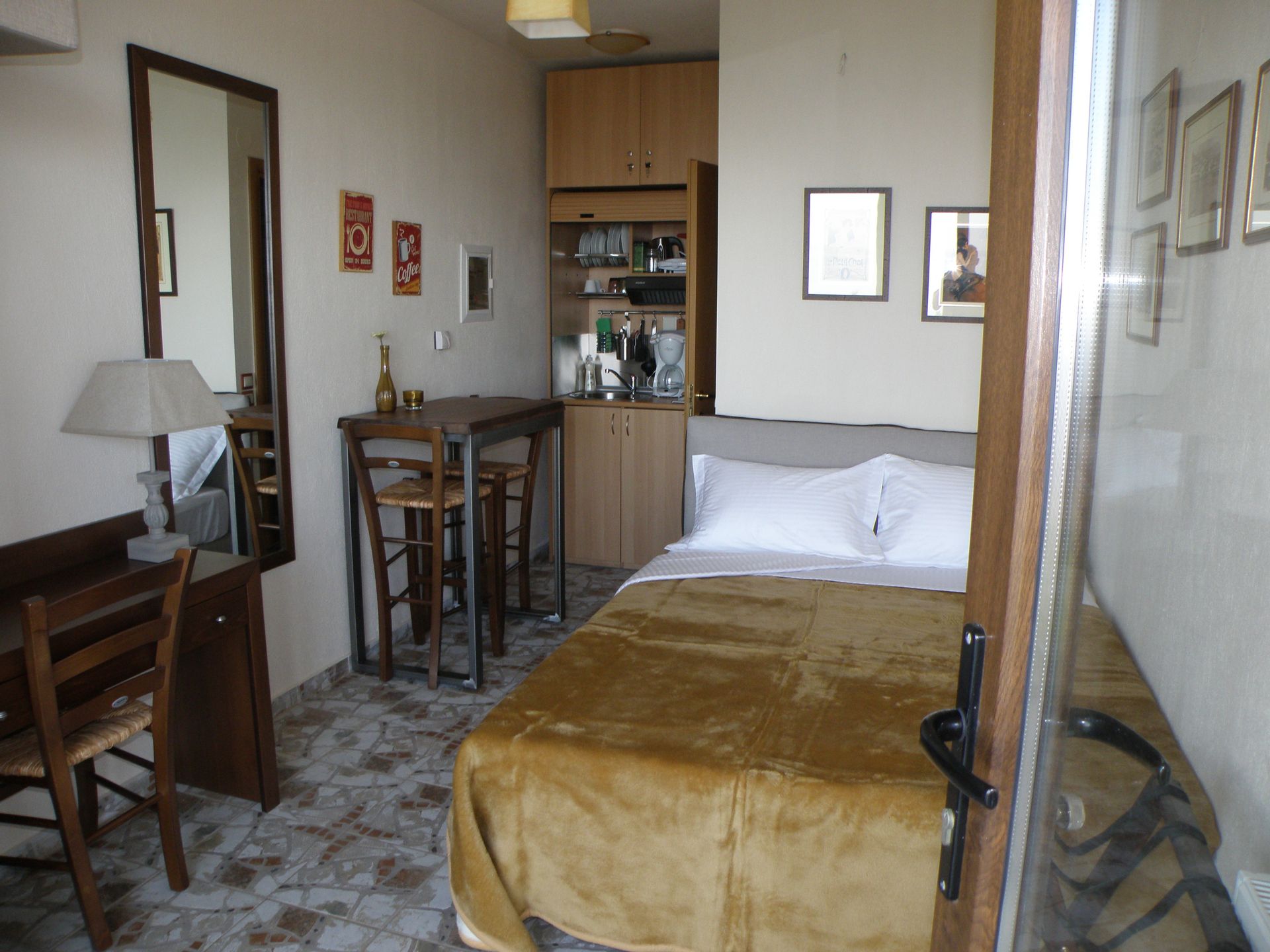 Studio with Sea View