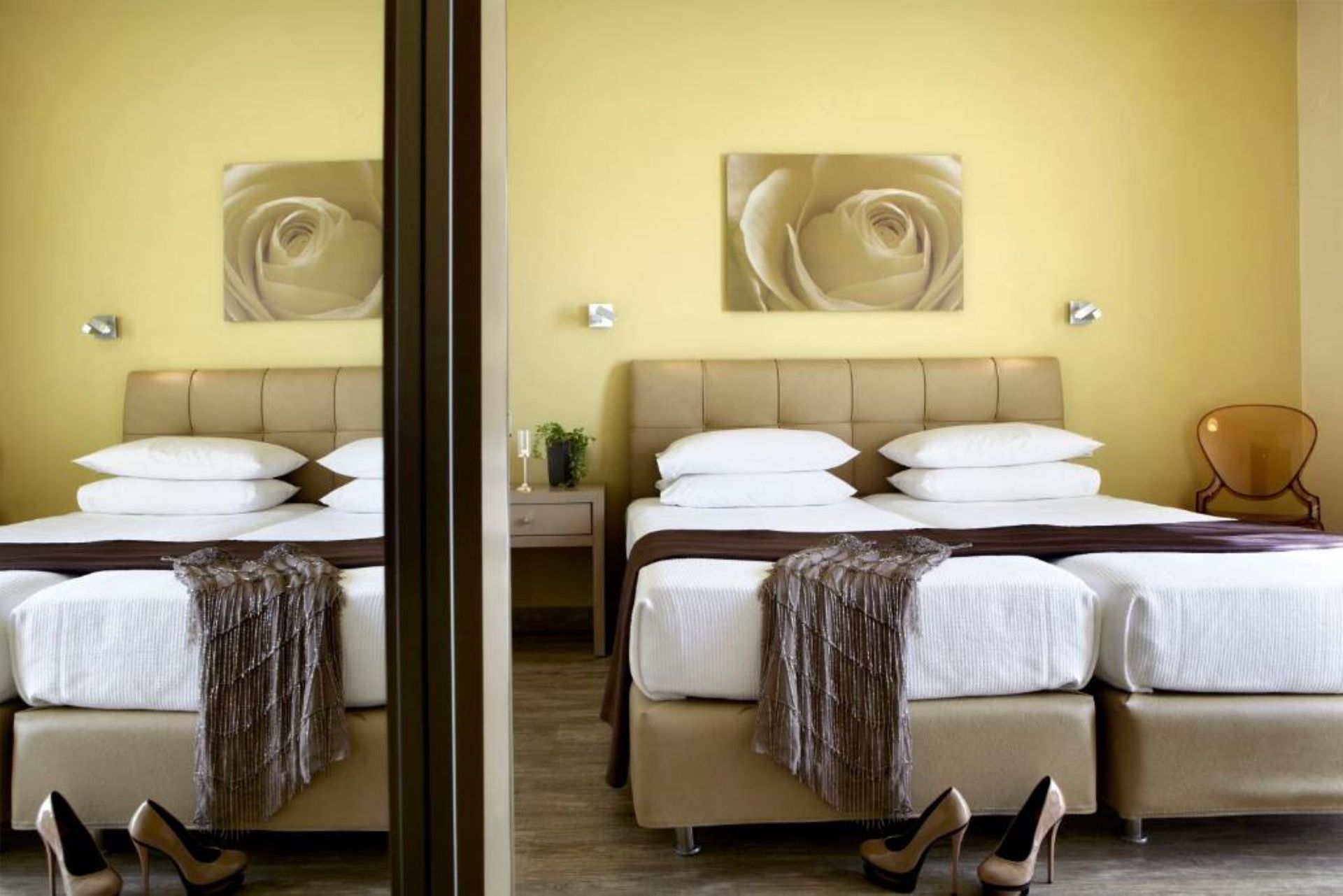 Two Bedroom Family Room 35m²