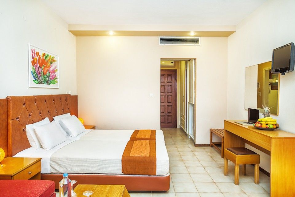 Double Room Garden View