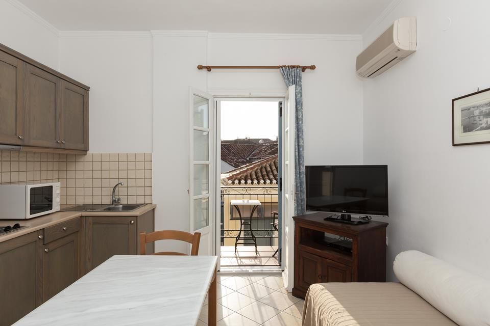 One-Bedroom Apartment with Sea View