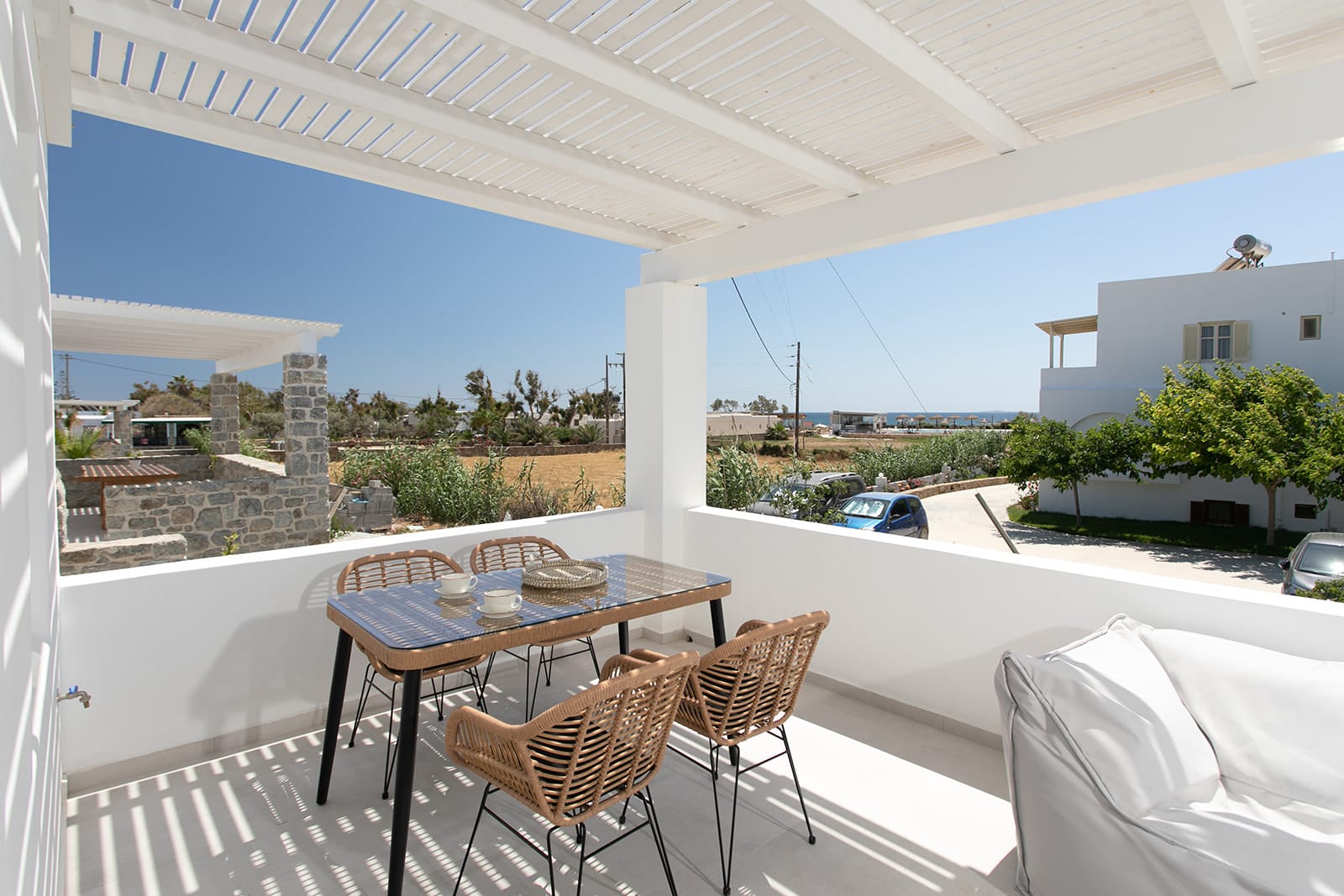 Family Apartment with Pool view
