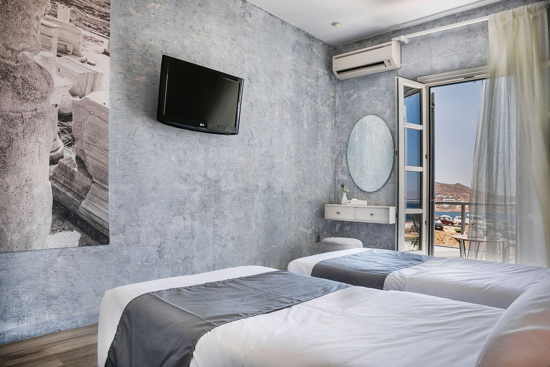 Family Room (Sea View)