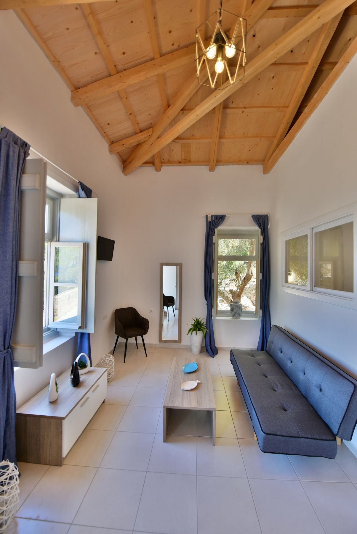 Annex Beach House Apartment 2