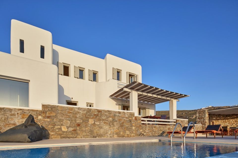 Pasiphae II Villa