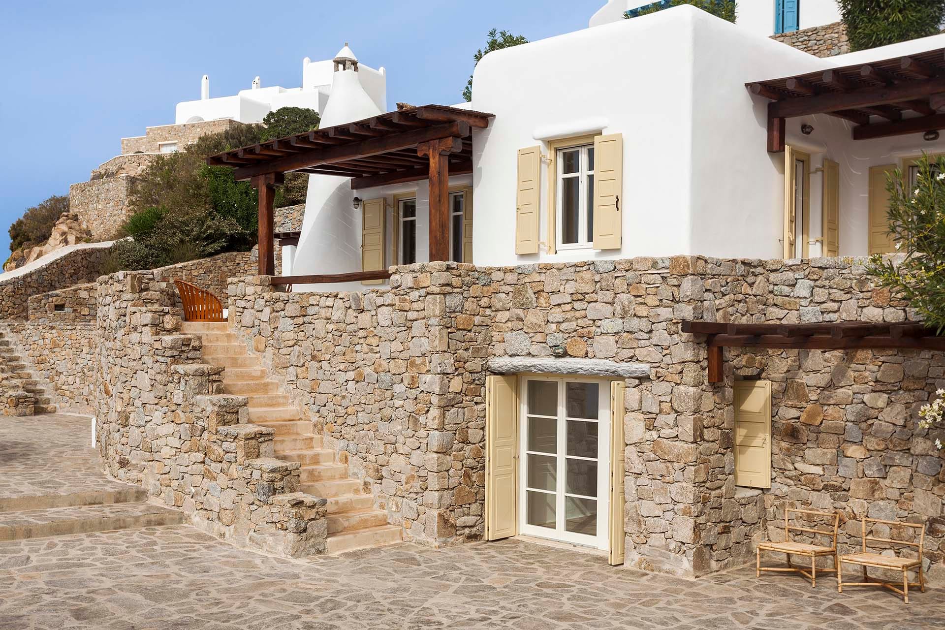 Adoria Villa
