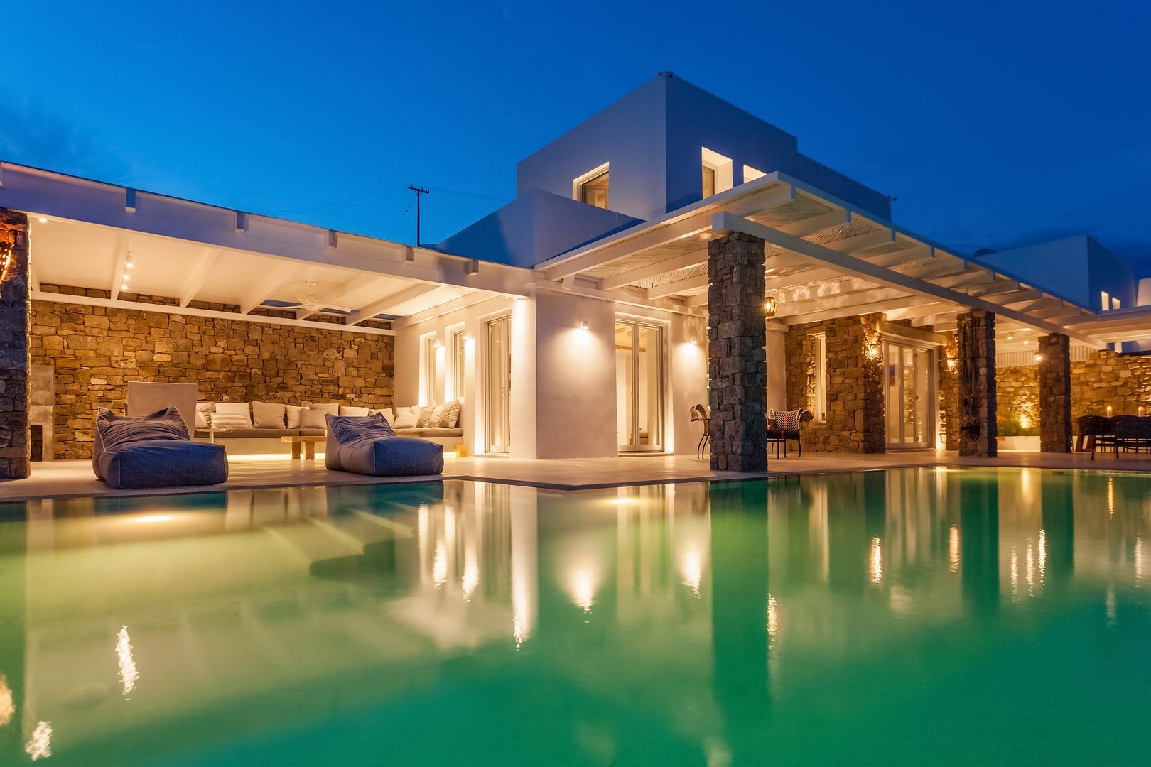 Oceania II Villa