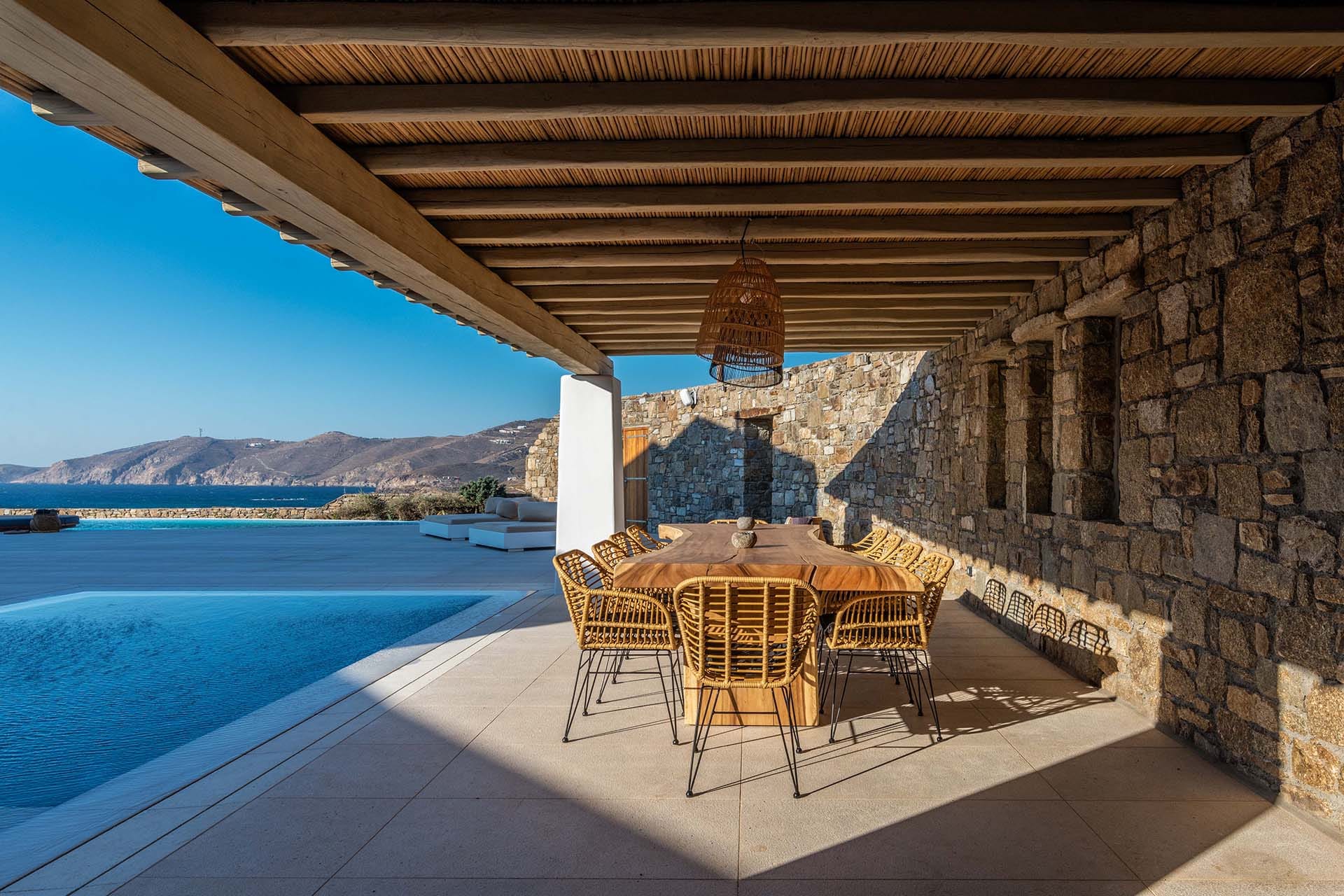 Adel Retreat Villa