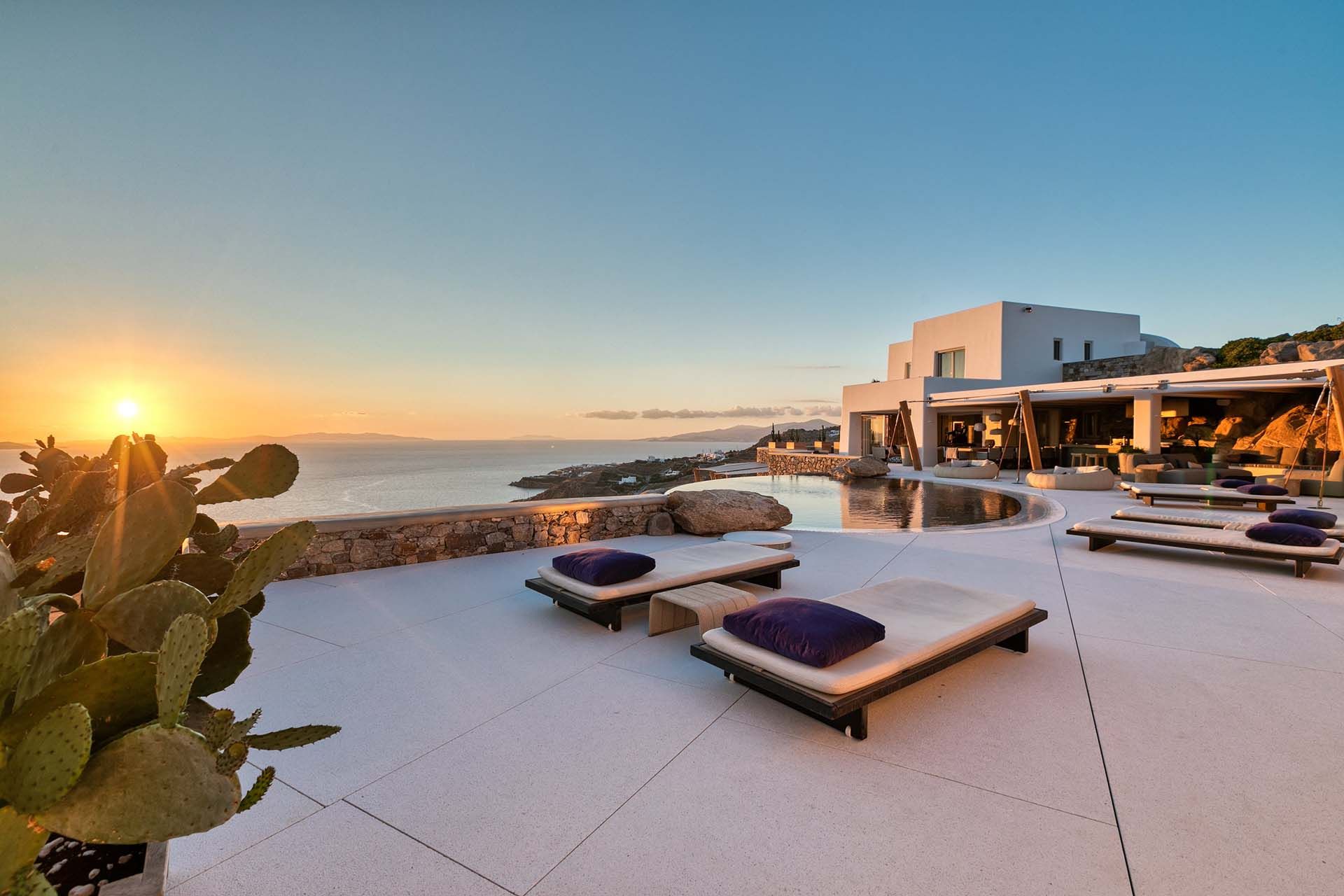 Glory Villa