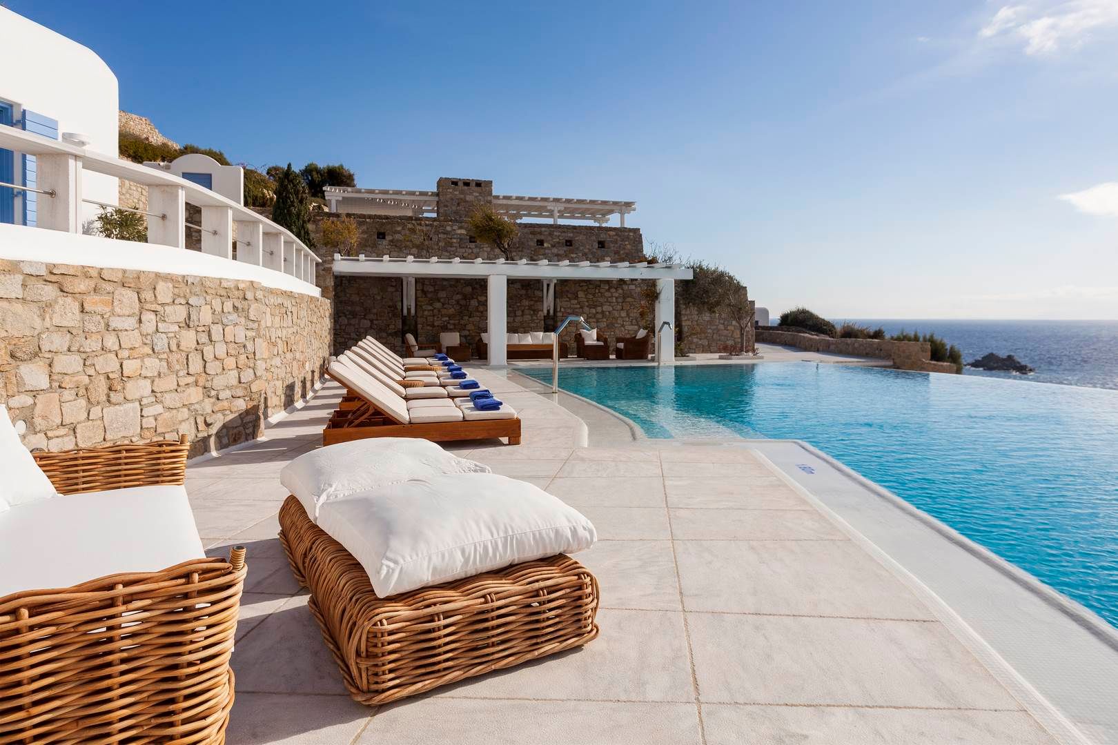 Queen Bee Villa