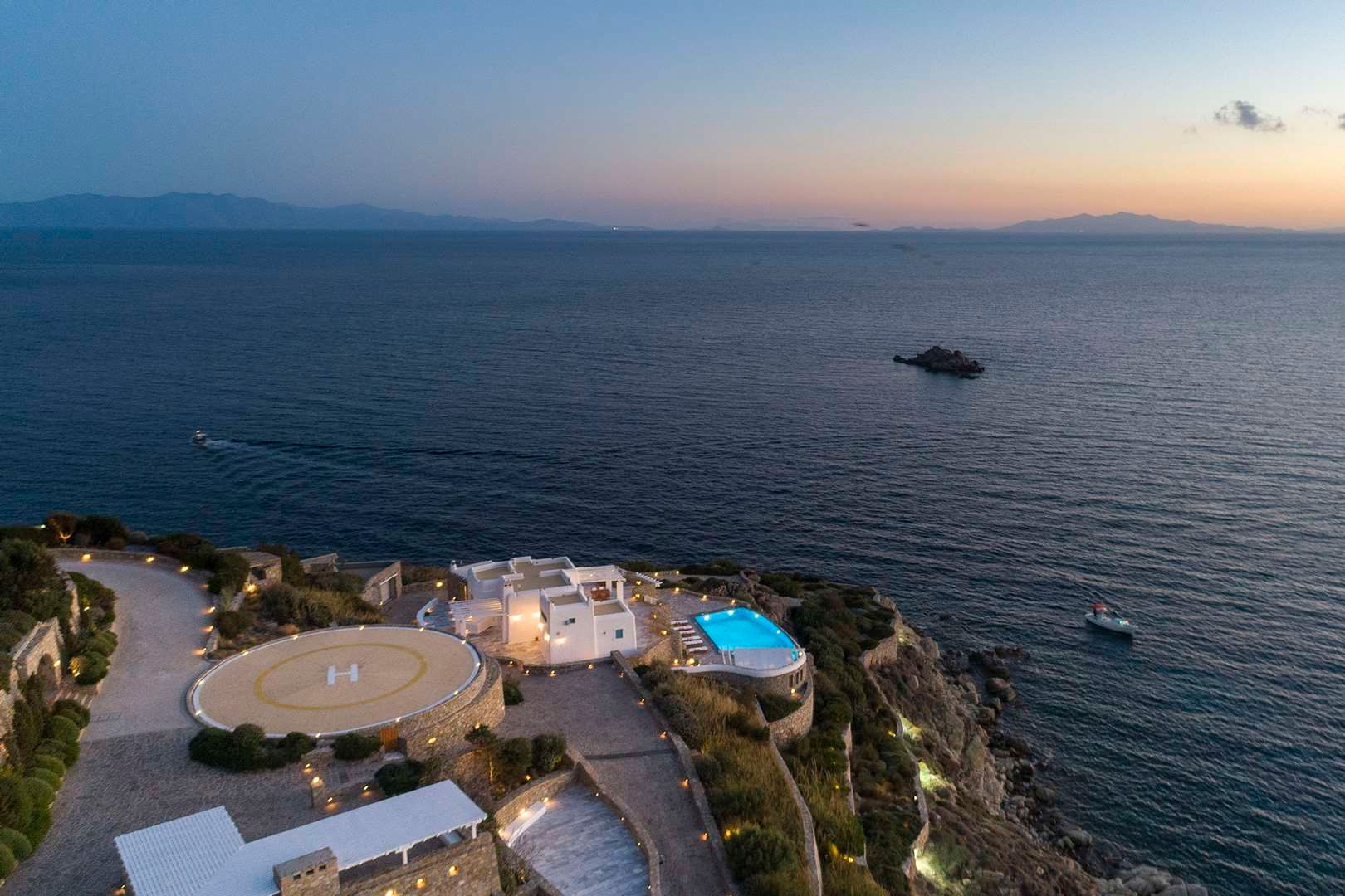 Seascape Cove