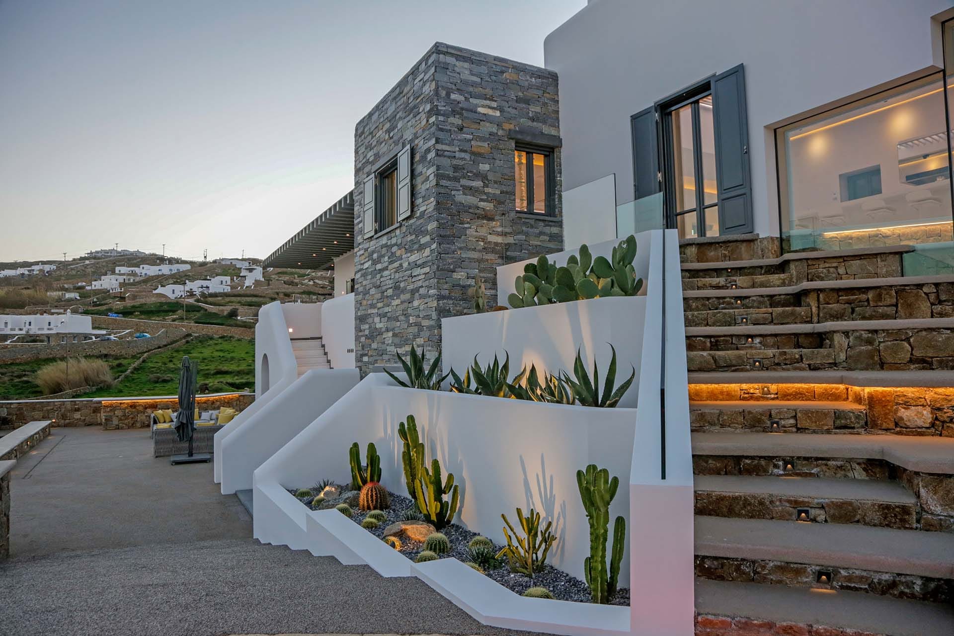 Miranda Villa