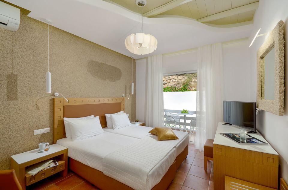 Double or Twin Room with Balcony