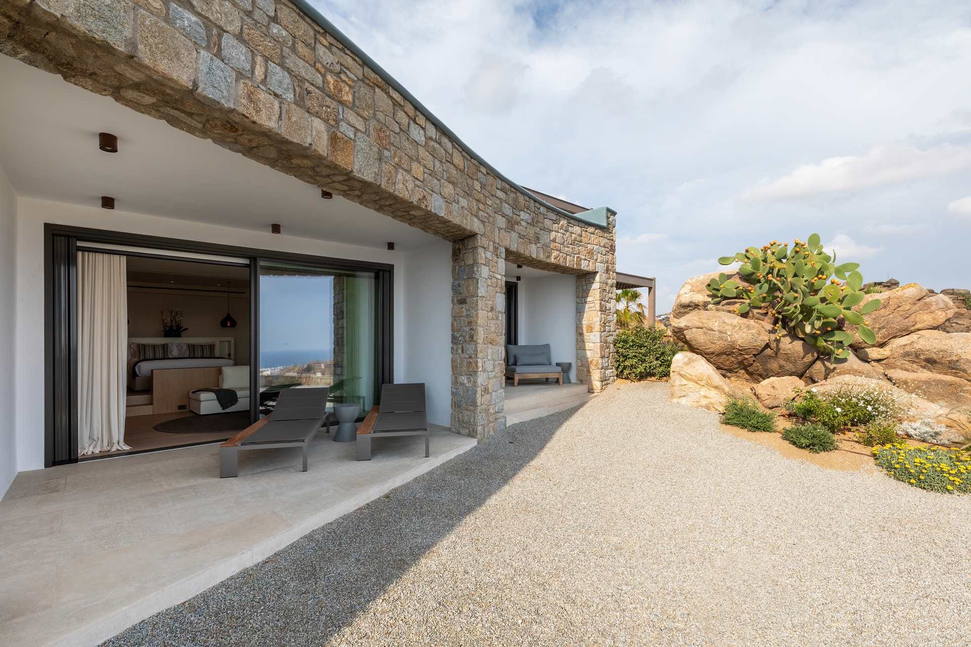 Tiana Villa