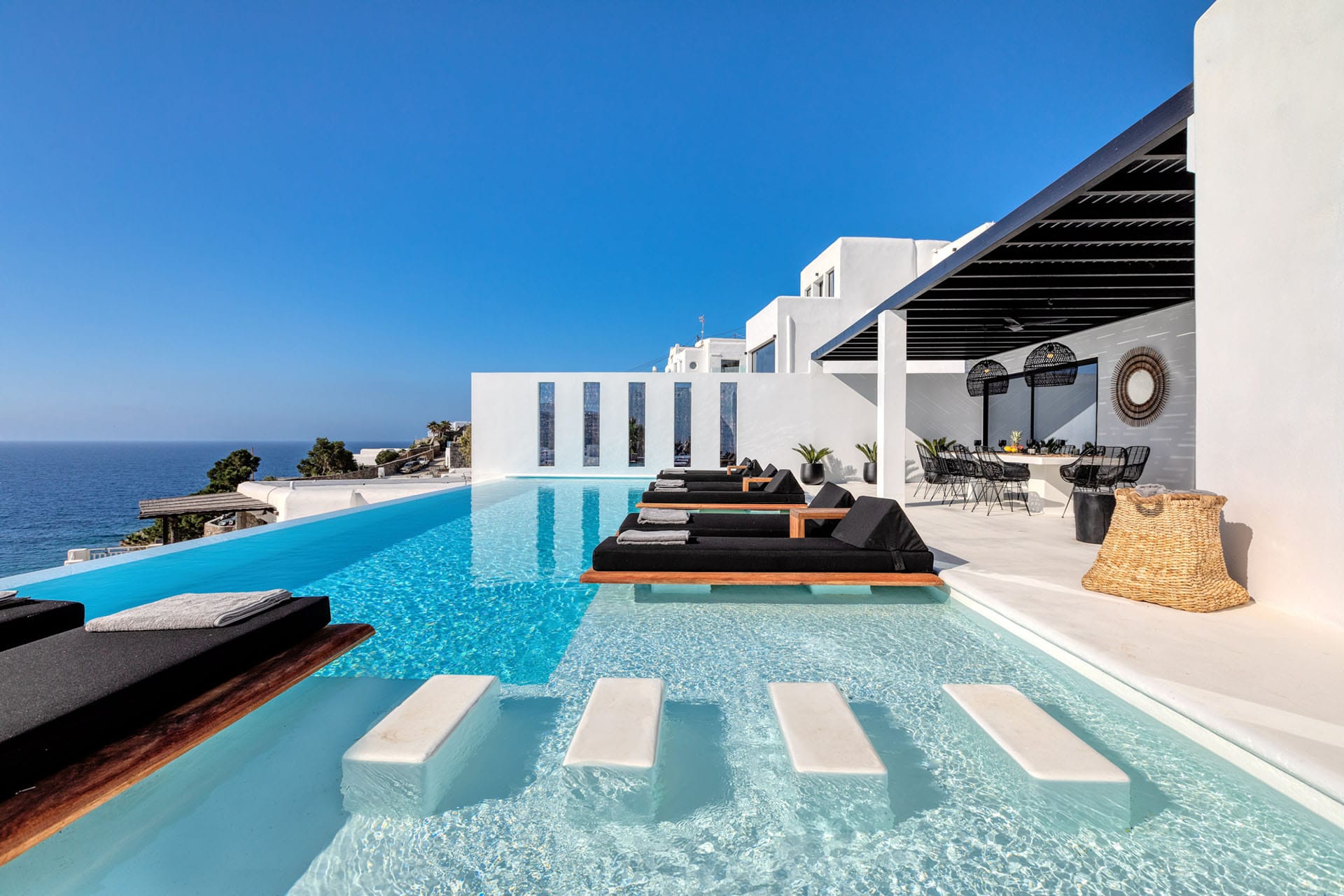 Nimue Villa
