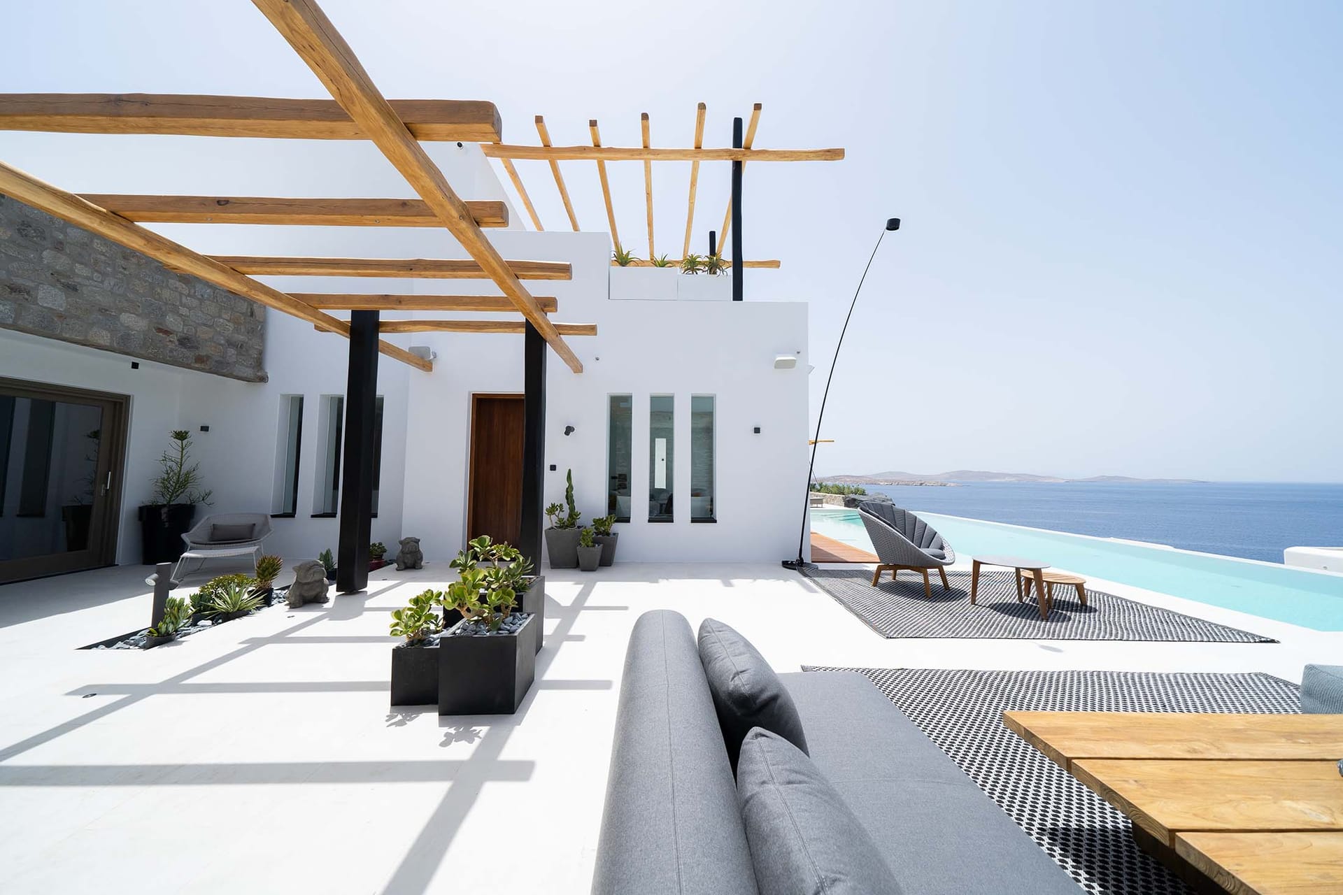 Eliza Villa