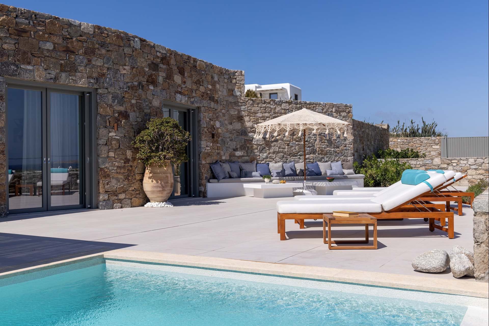 Calanthe Villa