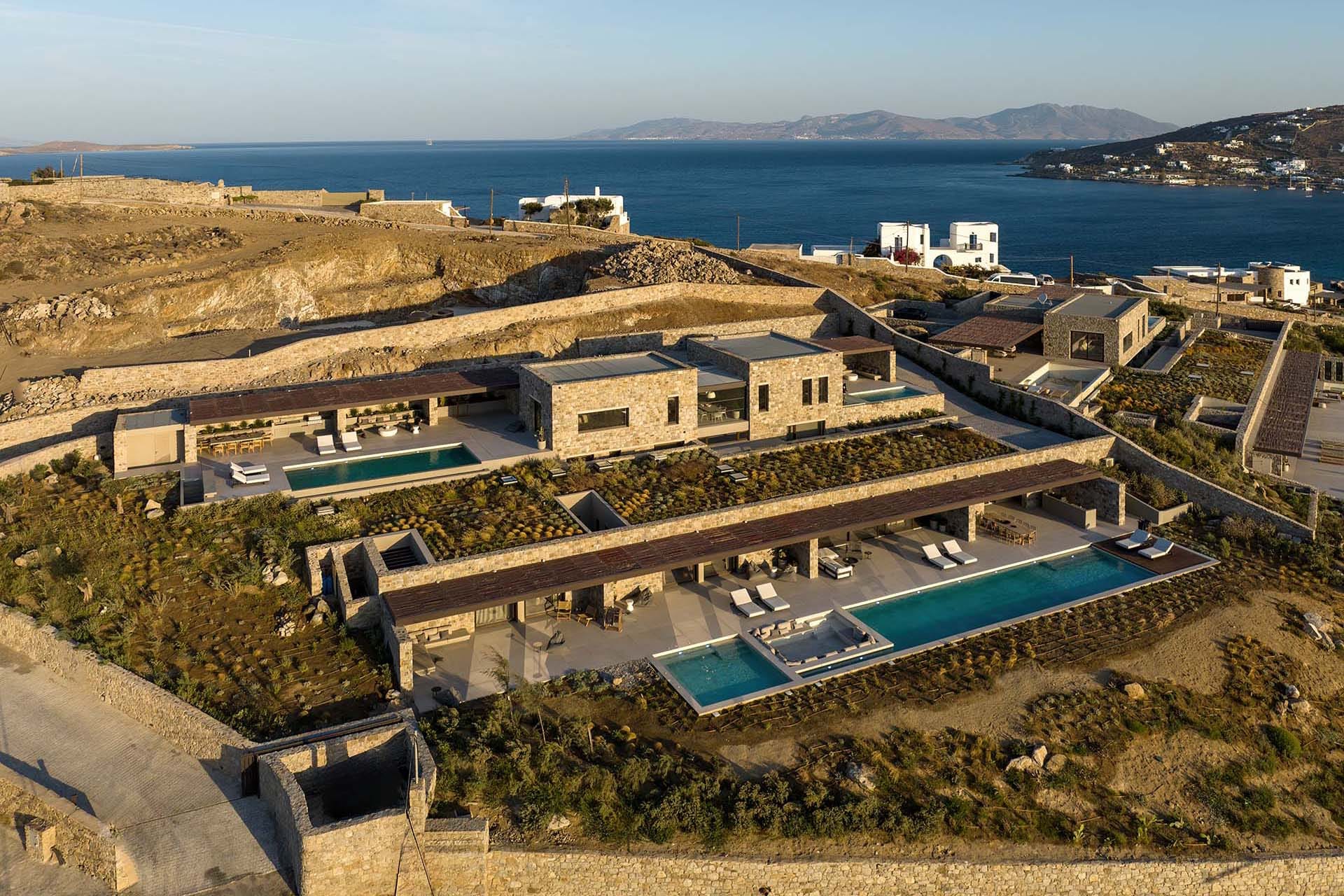 Nayomi Villa