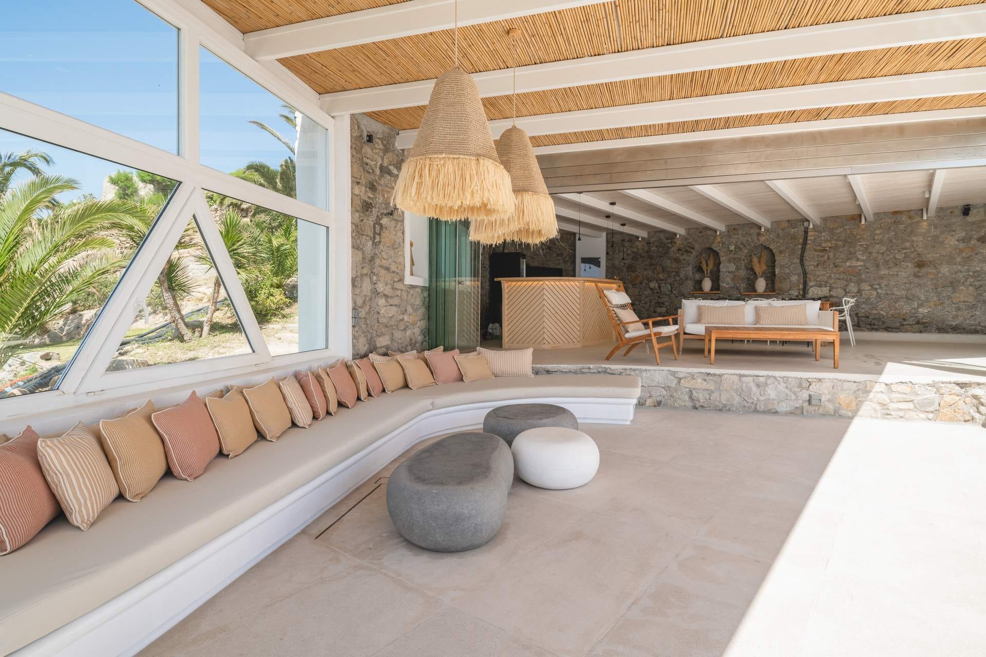 Artemisia Villa