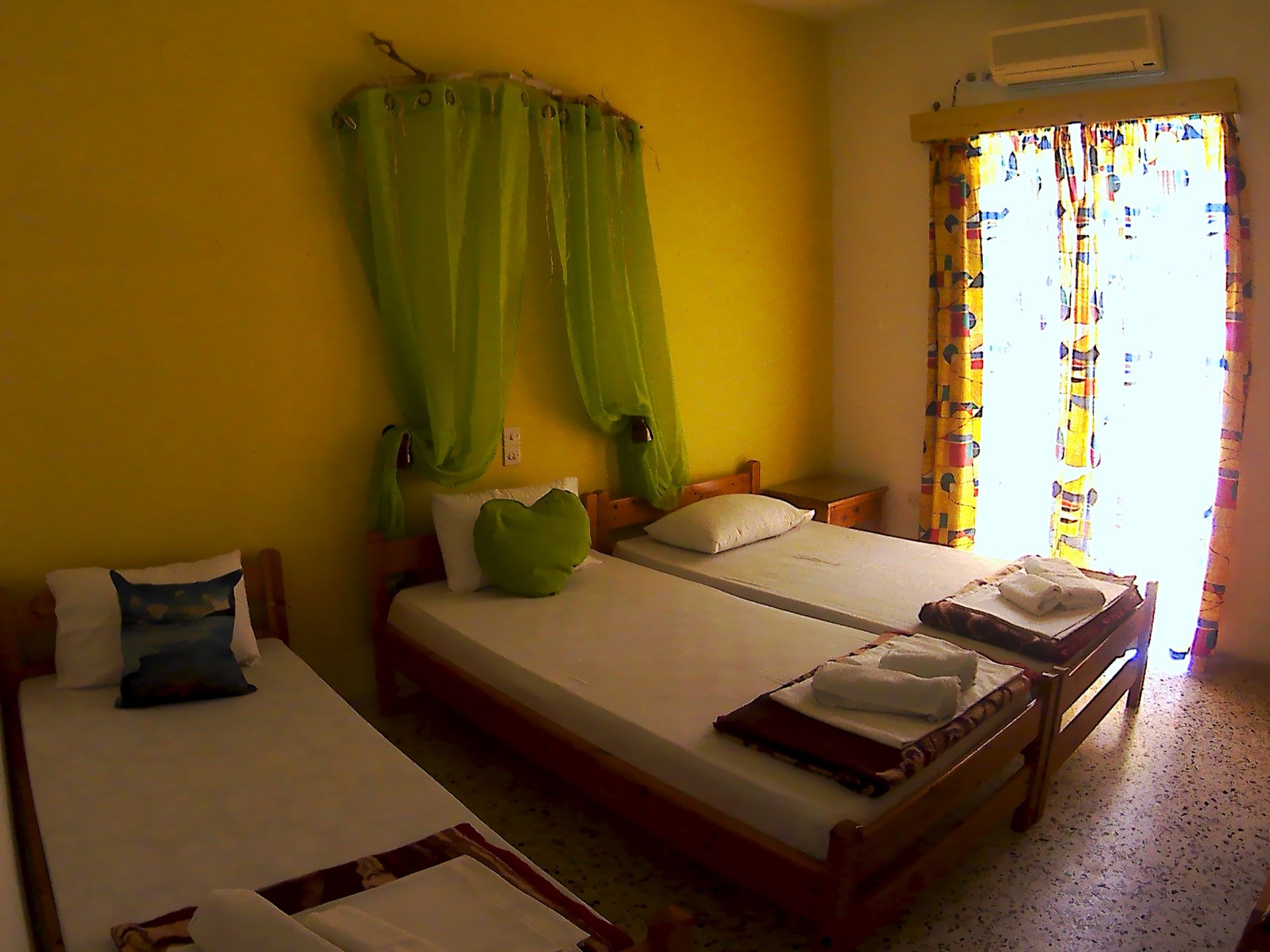 Economy One-Bedroom Apartment 