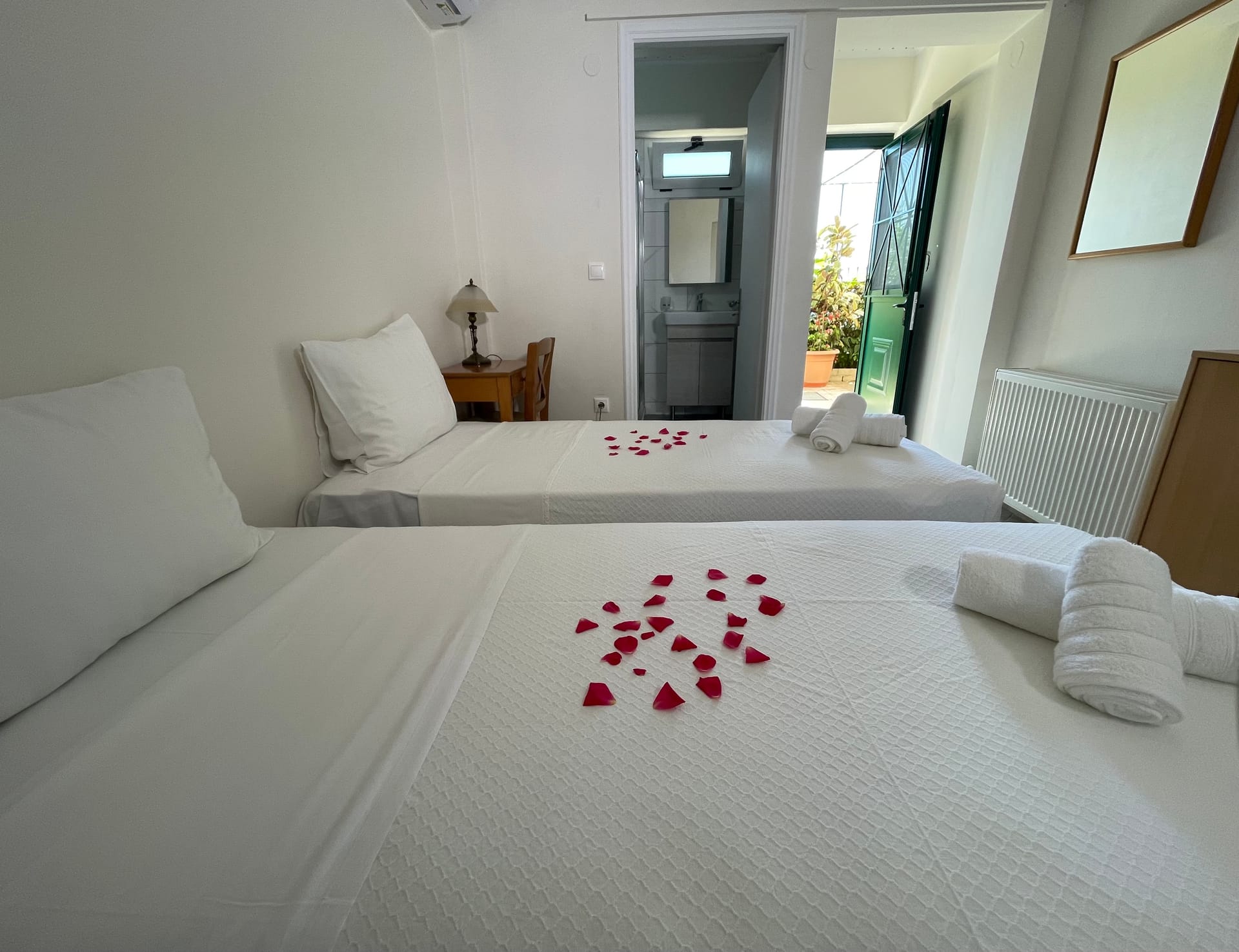 Economy Twin Ground Floor