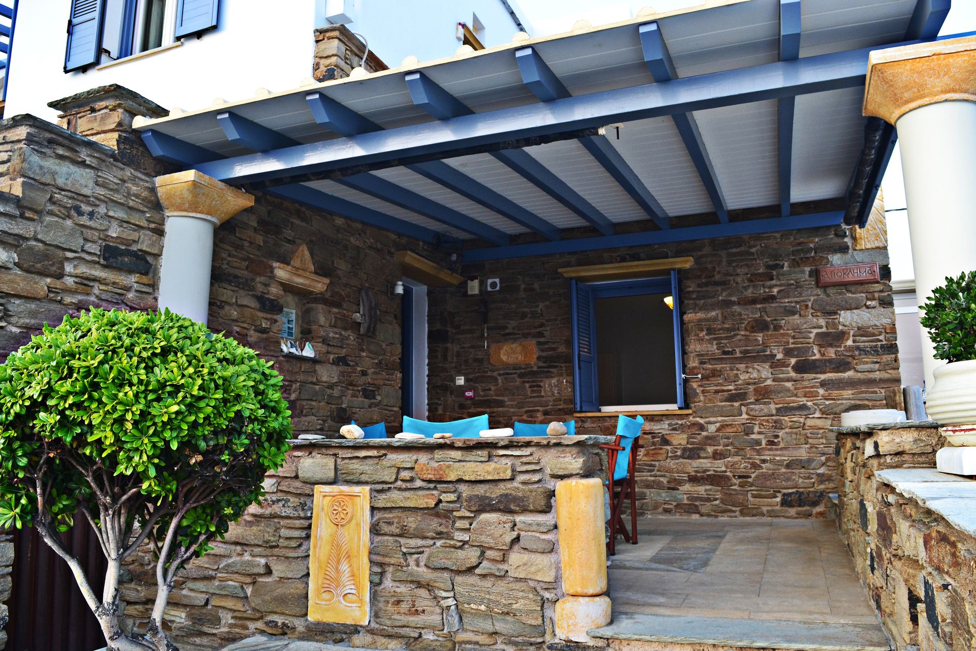 Quadrable Apartment with Sea View