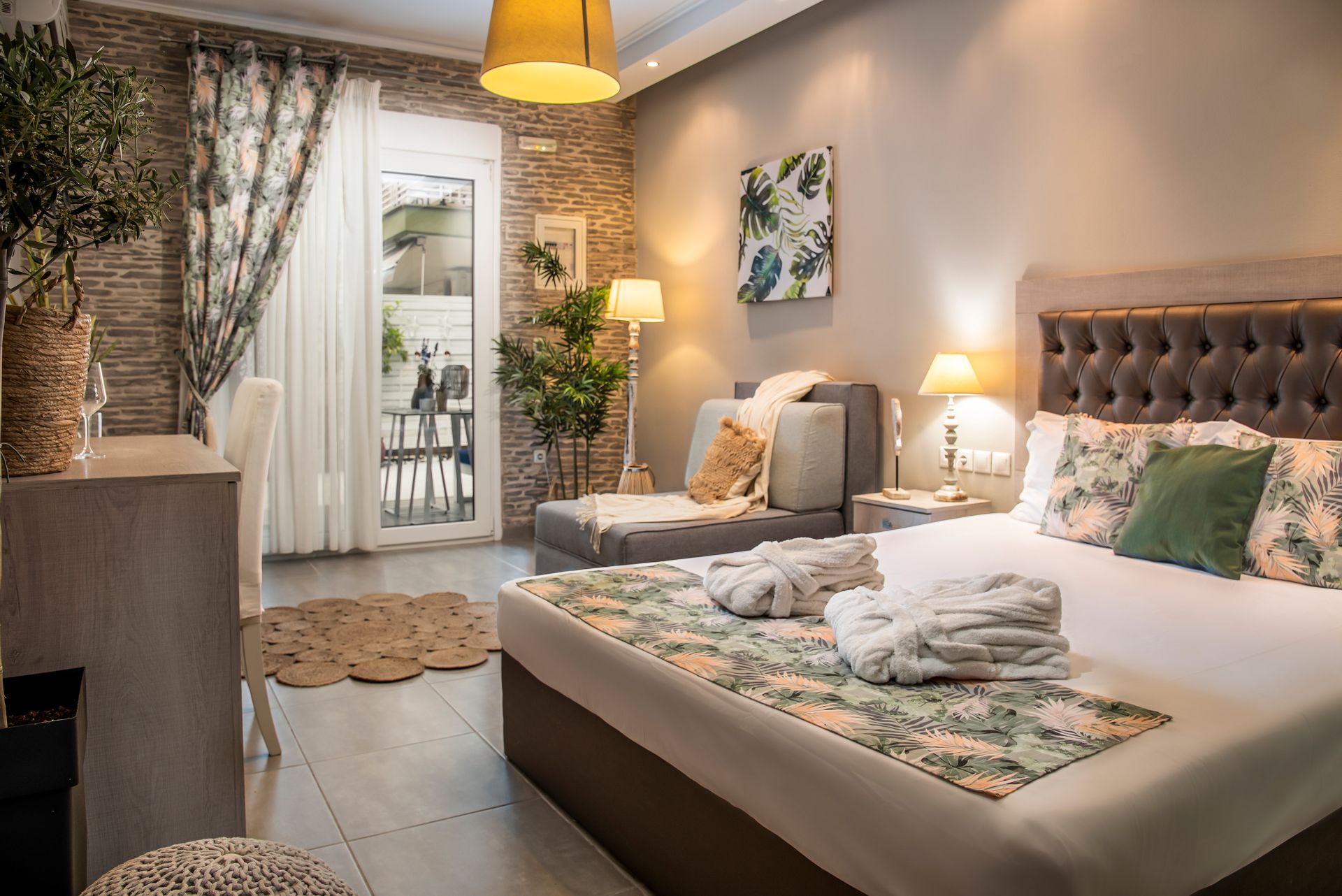 Junior Suite Garden View Room | Aqua Mare Hotel