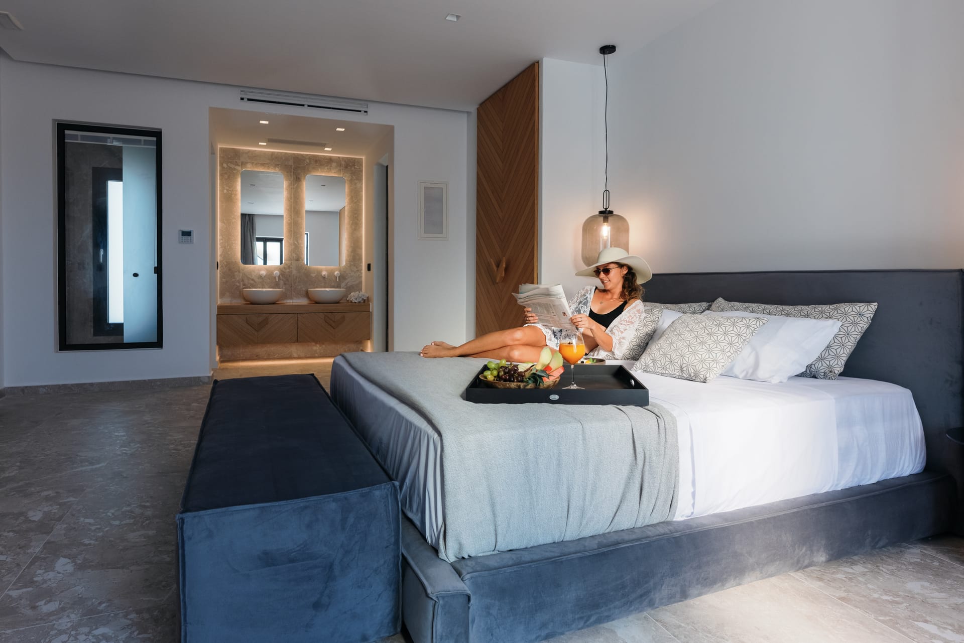 Sea View Suite with Outdoor Jacuzzi