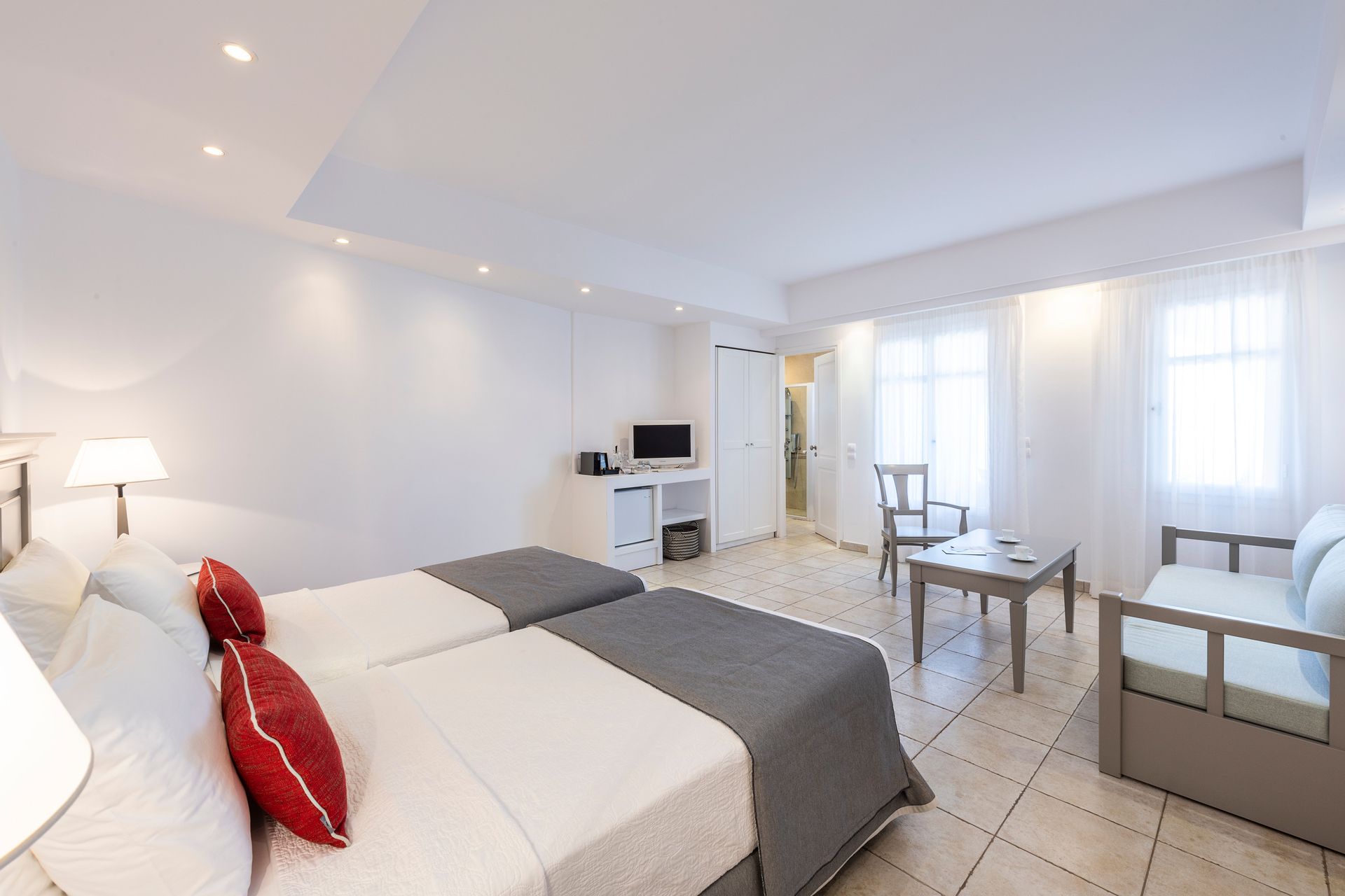 Junior Suite with Front View Garden 2 guests