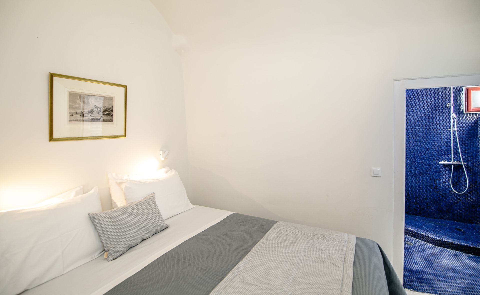 Two Bedroom Villa With Indoor &amp; Outdoor Hot Tub [Mariniou]