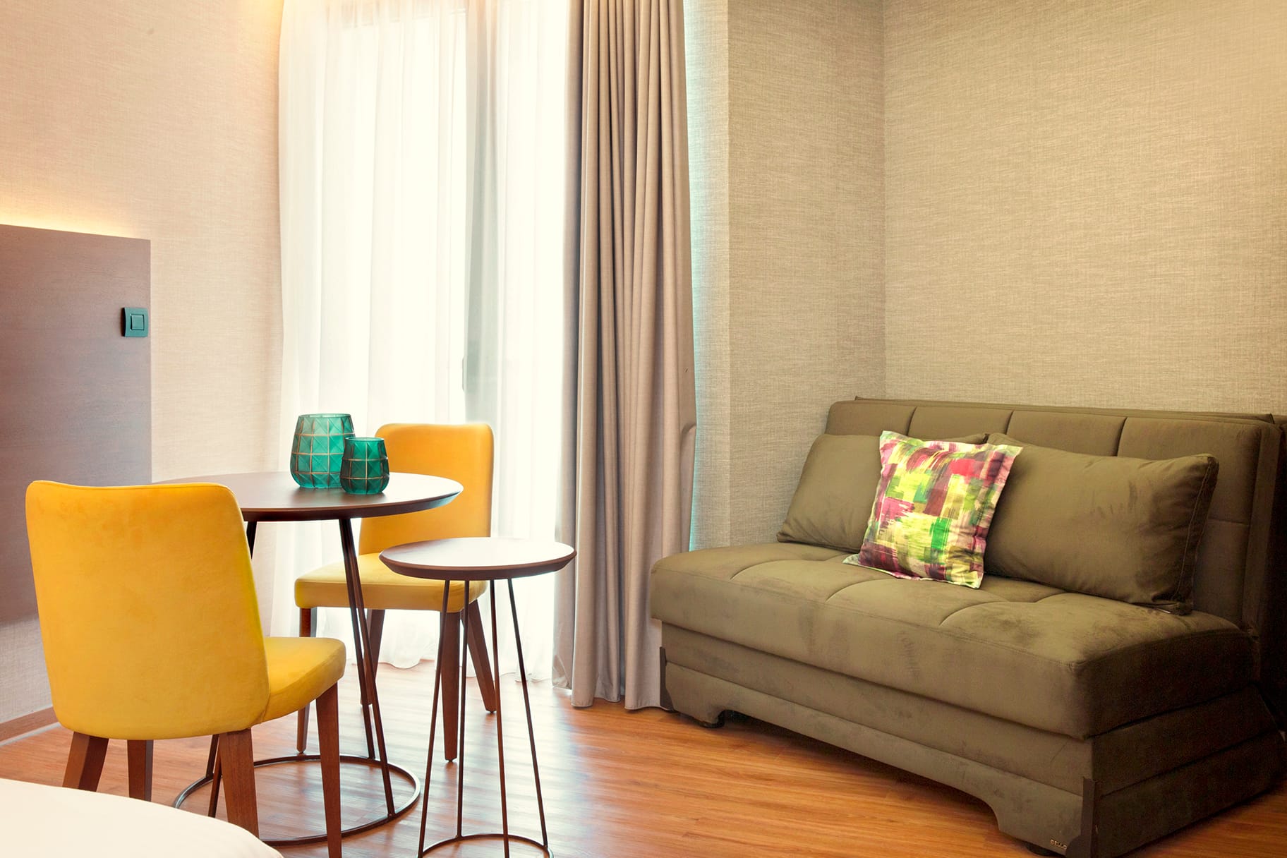 Junior Suite Atrium View