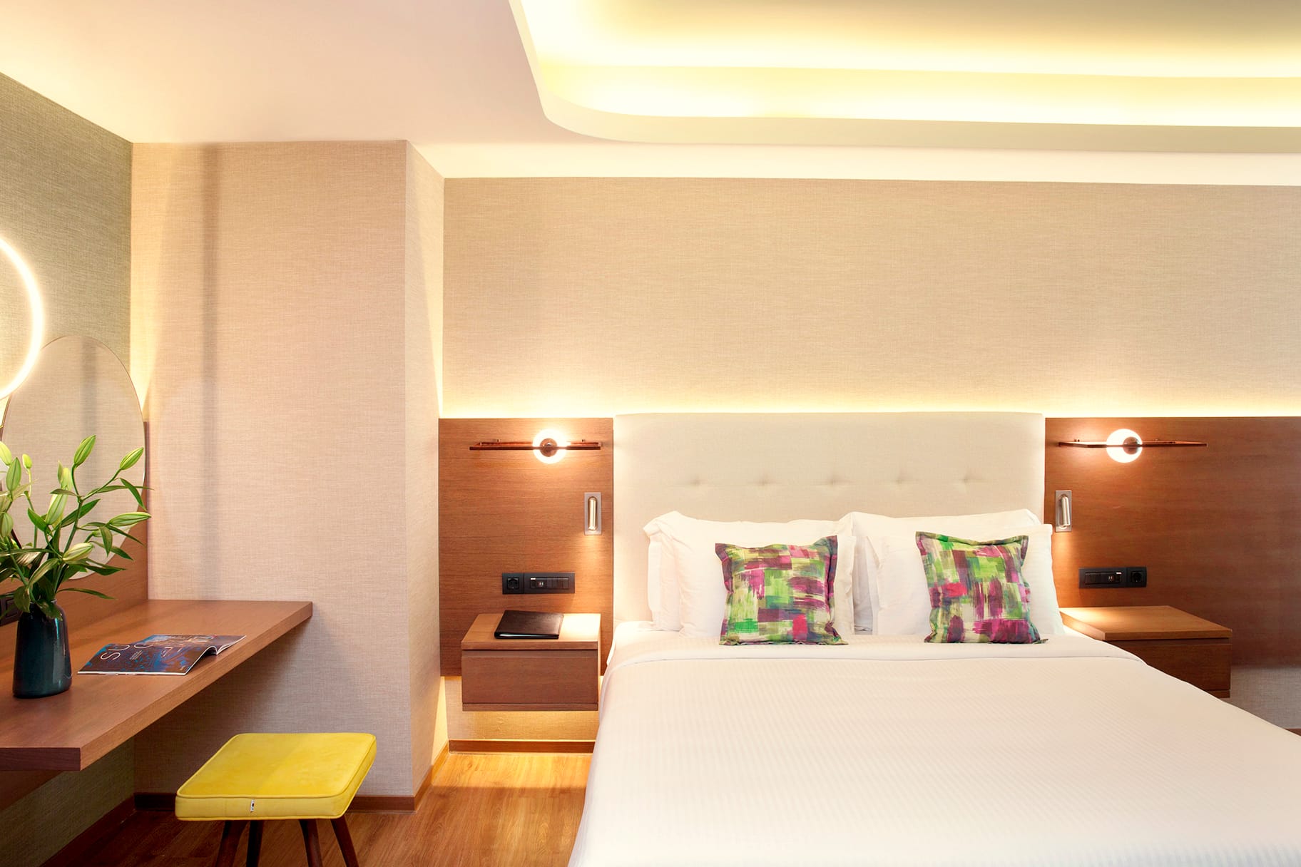 Junior Suite Atrium View