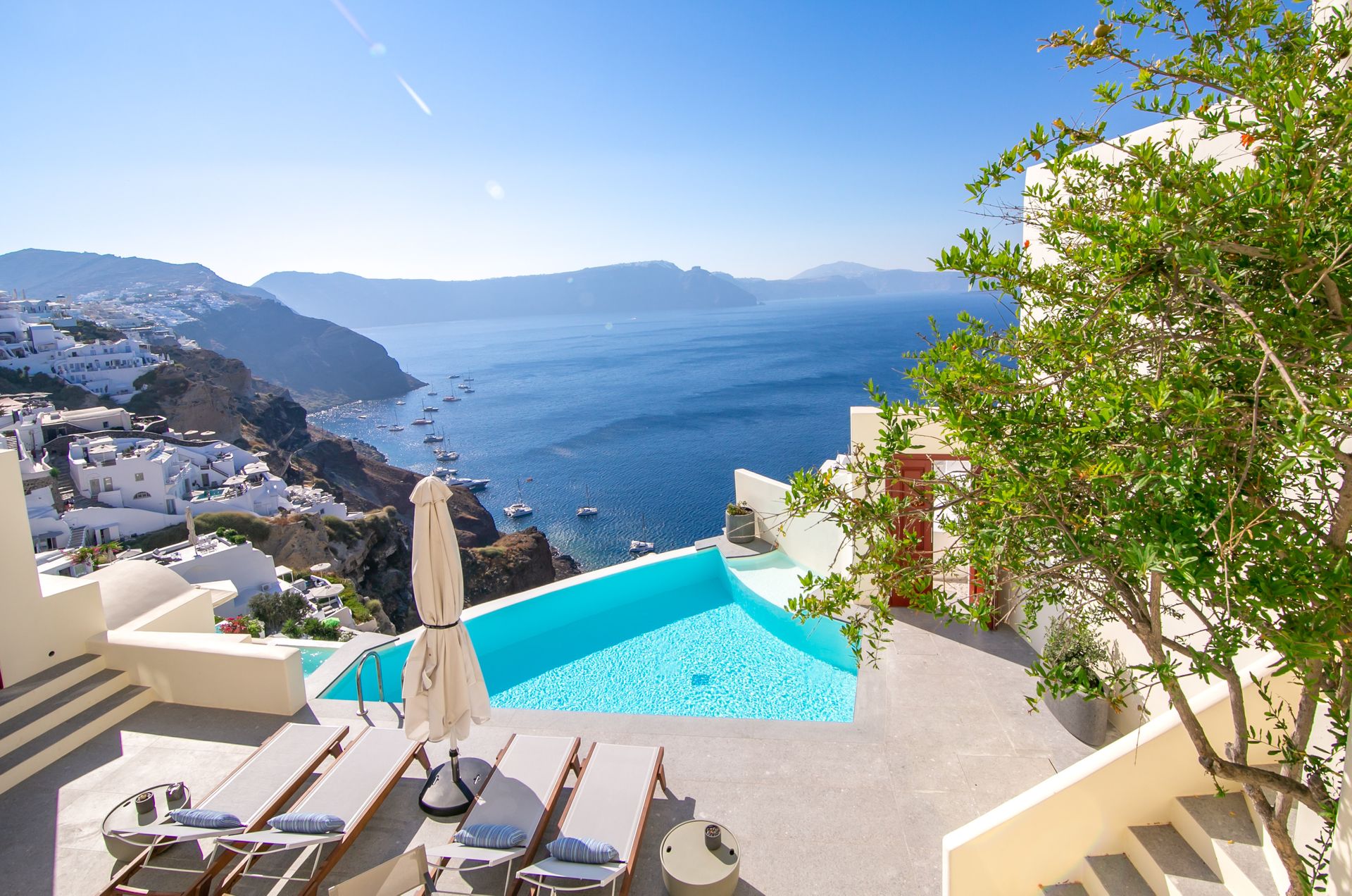Three Bedroom Villa With Infinity Pool [Ioulia]