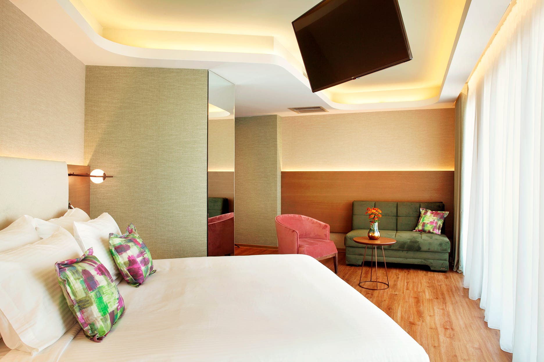 Junior Suite City View