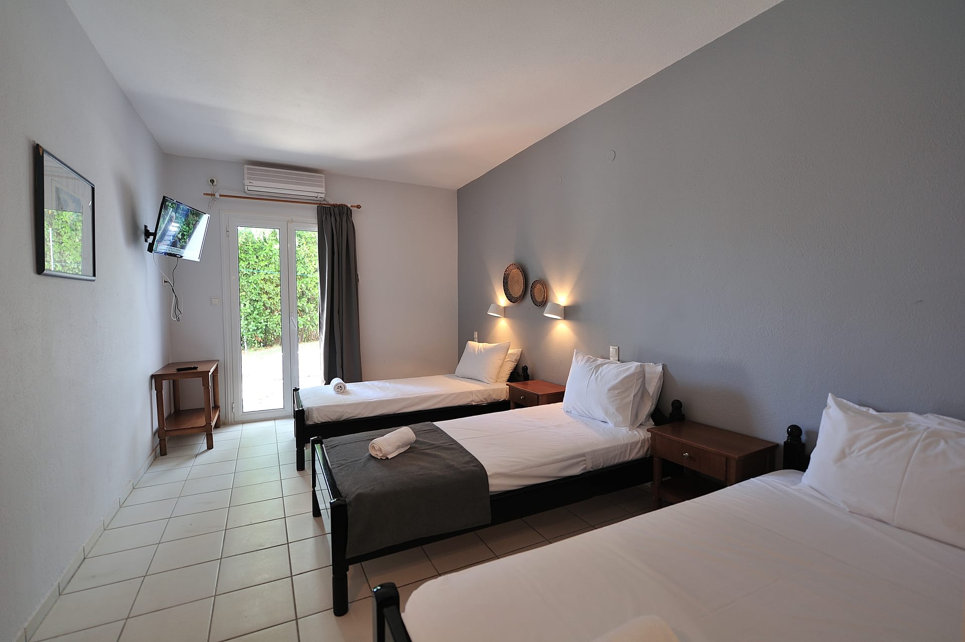 Triple Room with Private Balcony