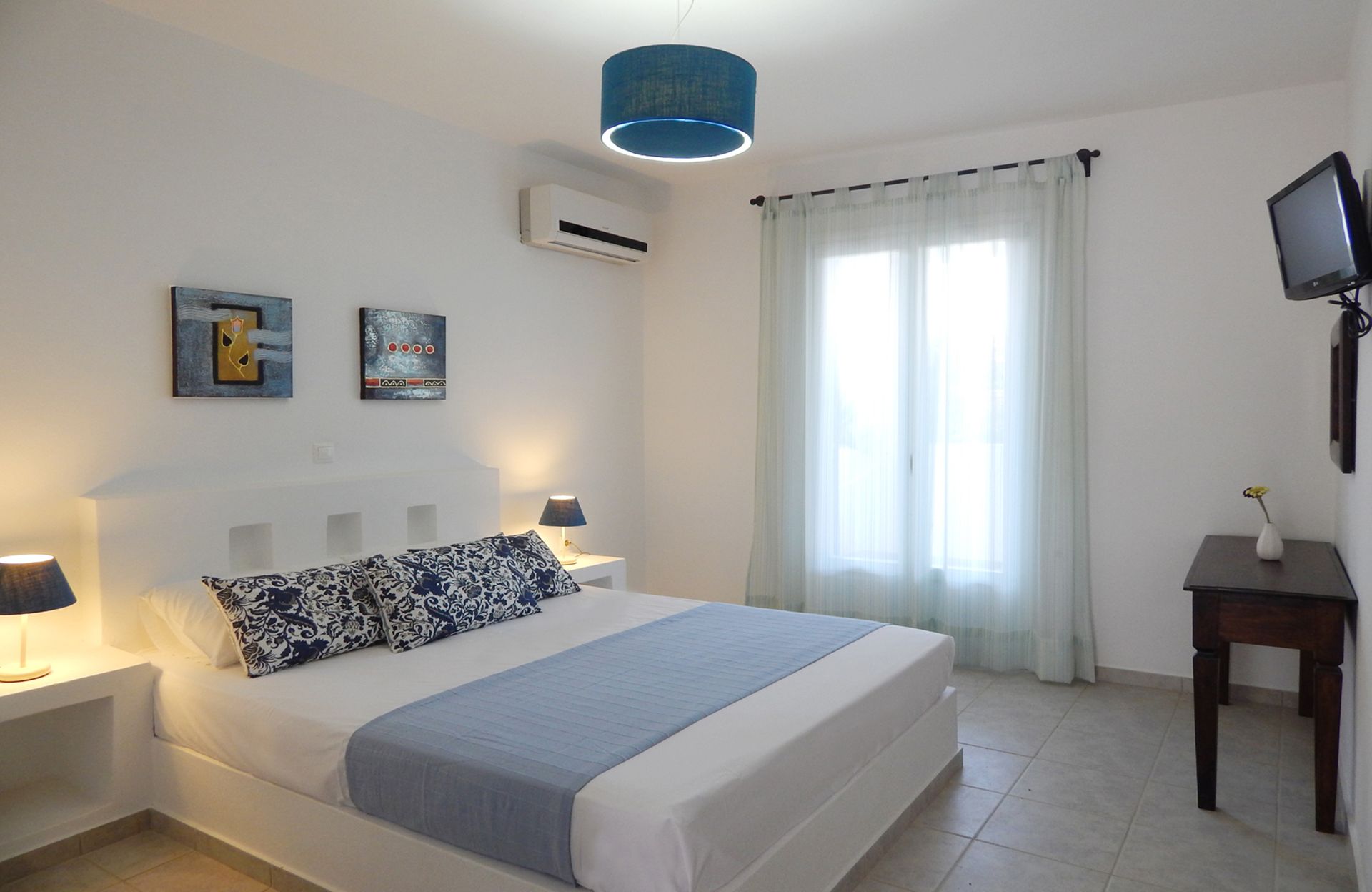 Economy Triple room